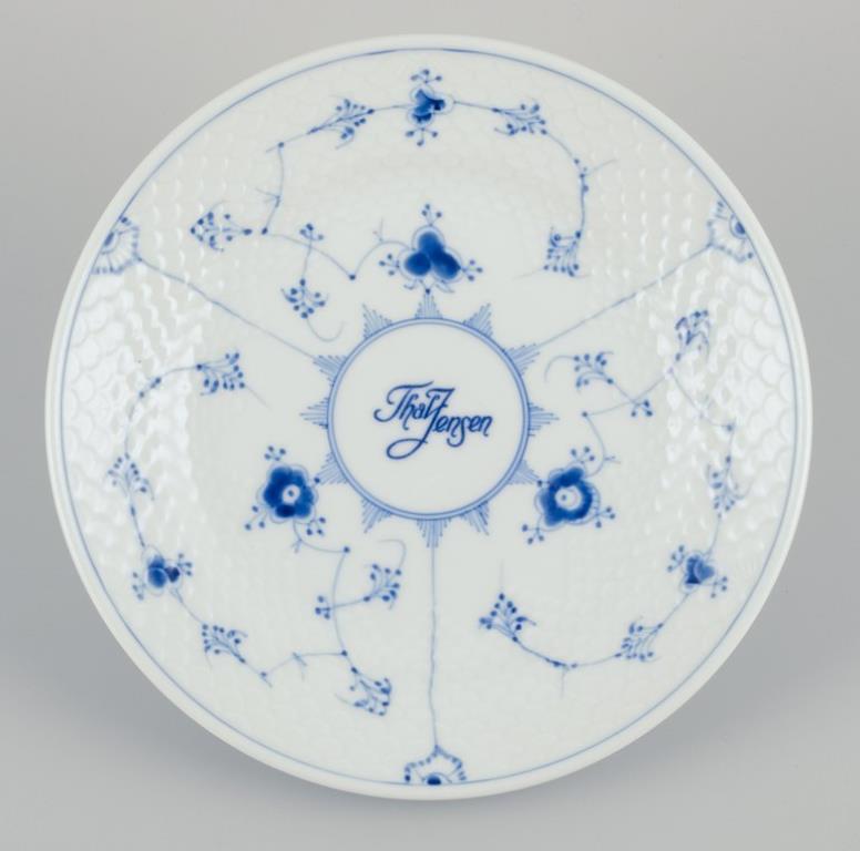 Bing & Grøndahl. Set of four Blue Fluted plates. Hotel/restaurant porcelain. In Excellent Condition In Copenhagen, DK