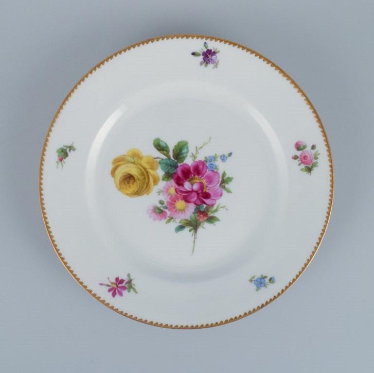 Hand-Painted Bing & Grøndahl, six Saxon Flower dinner plates in porcelain