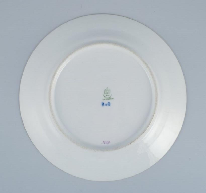 Porcelain Bing & Grøndahl, six Saxon Flower dinner plates in porcelain
