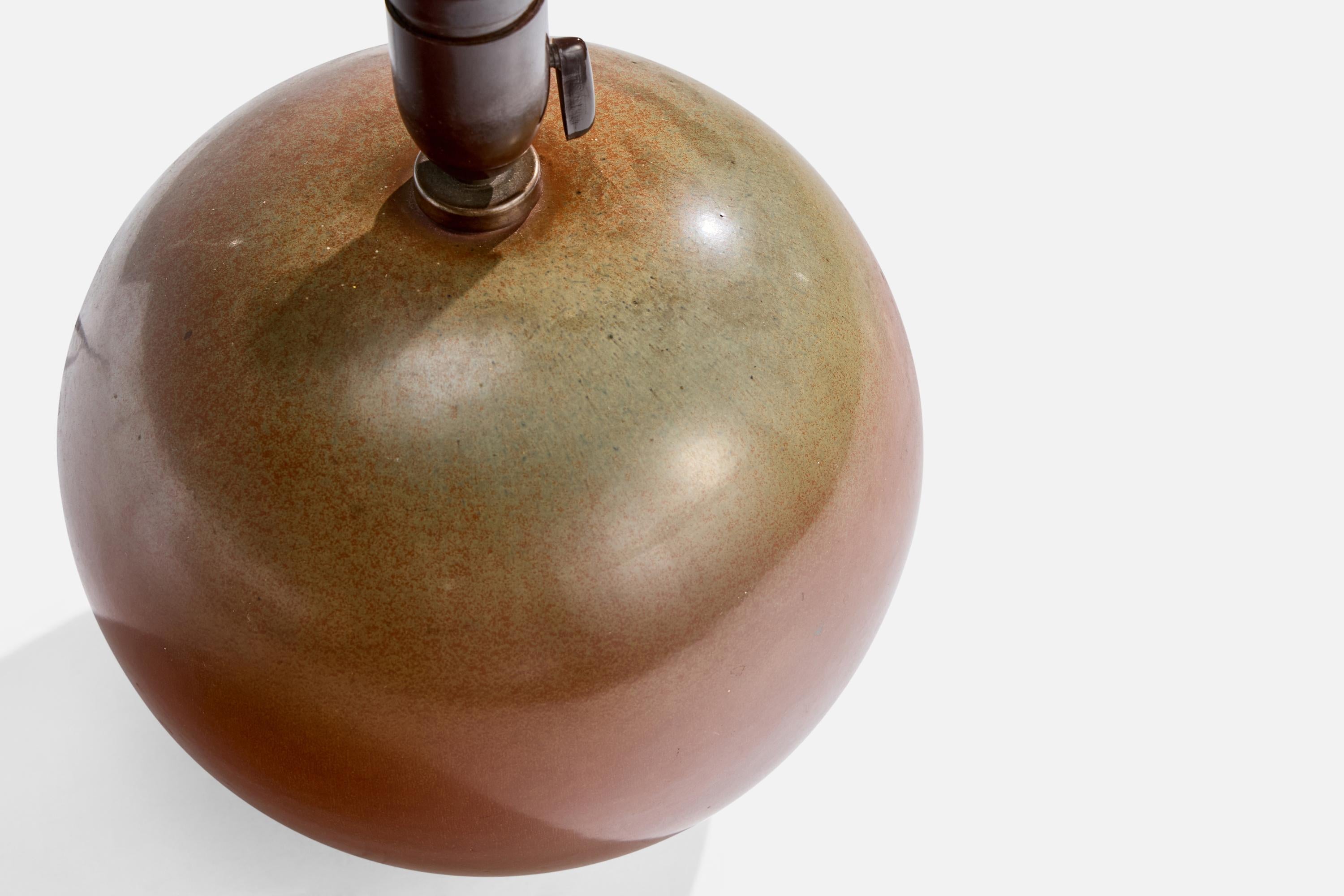 Bing & Grøndahl, Table Lamp, Ceramic, Denmark, 1940s In Good Condition For Sale In High Point, NC