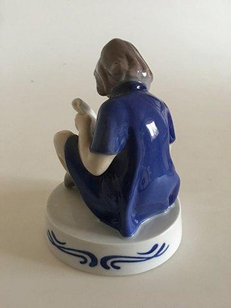 Bing & Grondahl Annual Figurine of a Young Artist from 1983 In Good Condition For Sale In Copenhagen, DK