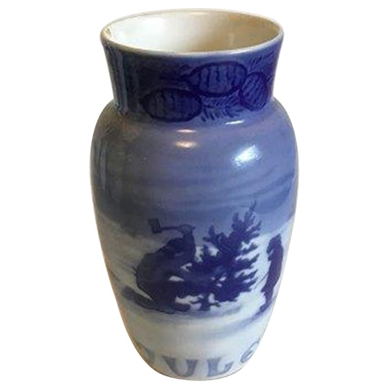 Bing 
Grondahl Art Nouveau Christmas Vase, 1922 For Sale