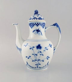 Bing & Grondahl / B&G, "Butterfly", Complete Coffee Service in Porcelain