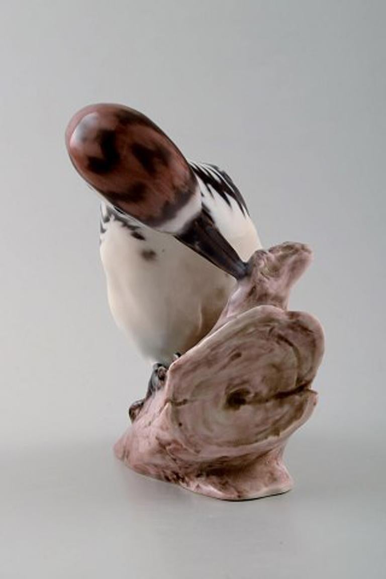 Bing & Grondahl bird by Dahl Jensen. B&G number 1717 woodpecker.
Measures: 14 cm. x 13.5 cm.
In perfect condition.
1st. factory quality.