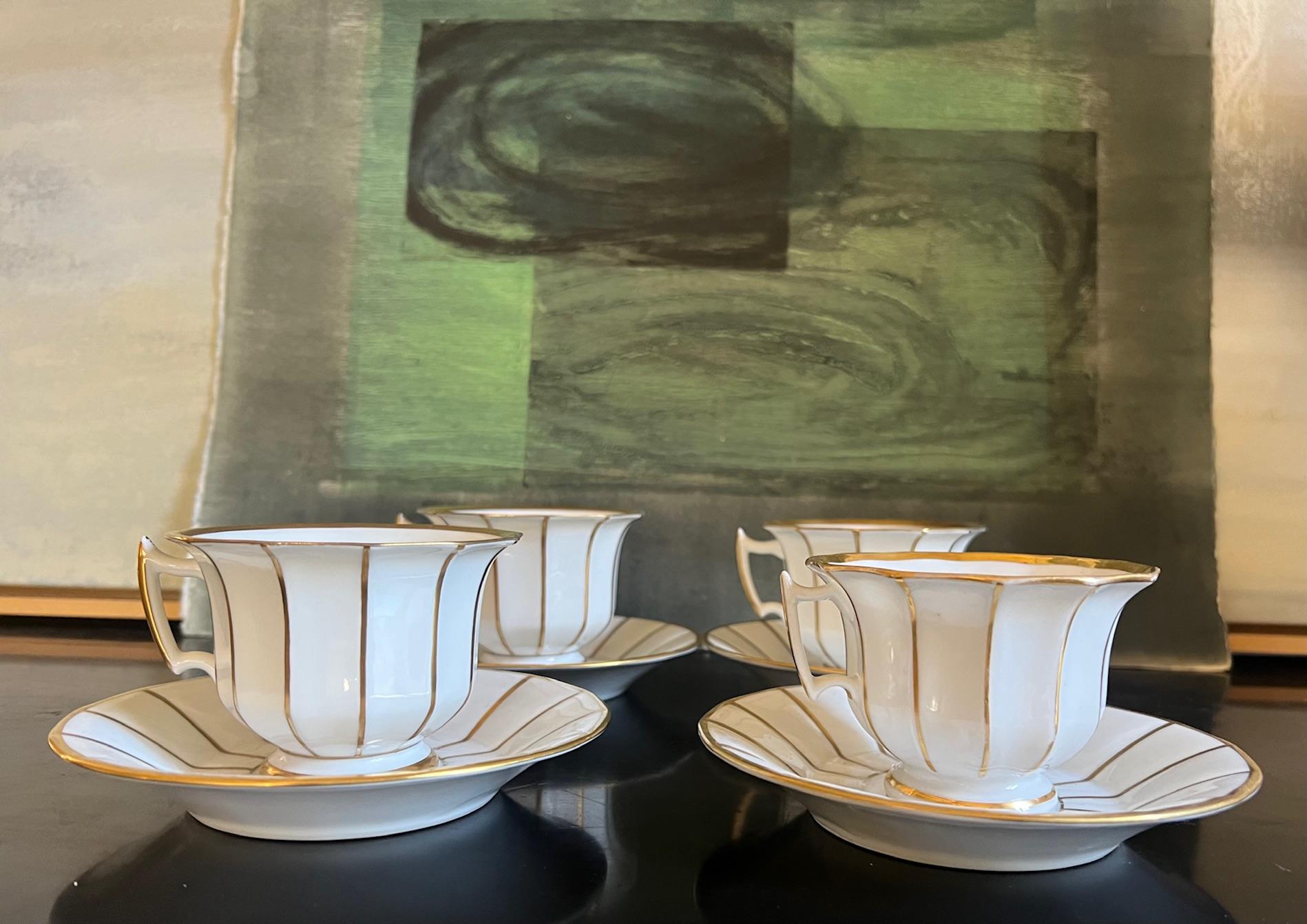 Tasses et soucoupes en porcelaine danoise Bing & Grondahl, lot de 4 en vente 1