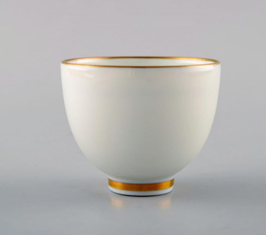 Bing & Grondahl, Danemark, cruche en porcelaine avec 12 tasses en vente 1