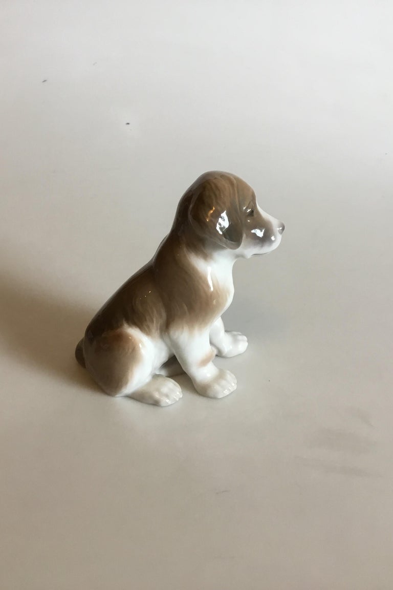 Bing & Grondahl figurine dog cub No. 1926. Measures 12 cm / 4 23/32 in. In good condition.