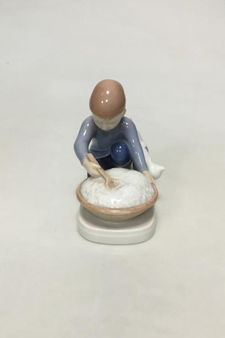 Porcelain Bing & Grondahl Figurine of Christmas Food No 2305 For Sale