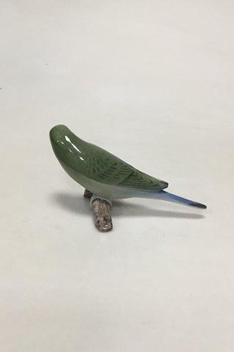 Figurina Bing & Grondahl di pappagallino verde n. 2341 In condizioni buone in vendita a Copenhagen, DK