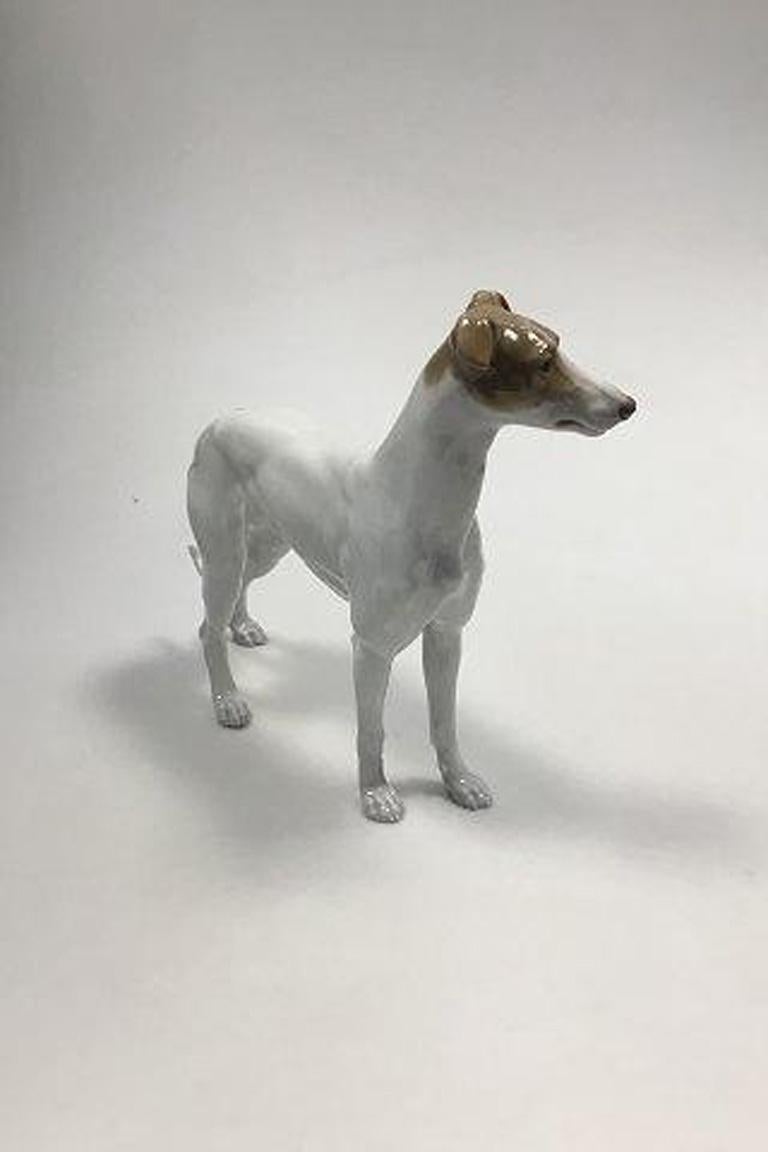 Bing & Grondahl Figurine of Greyhound No 2076 In Good Condition For Sale In Copenhagen, DK