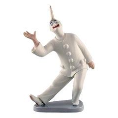 Bing & Grondahl Porzellanfigur:: Pierrot:: Modellnummer 2353