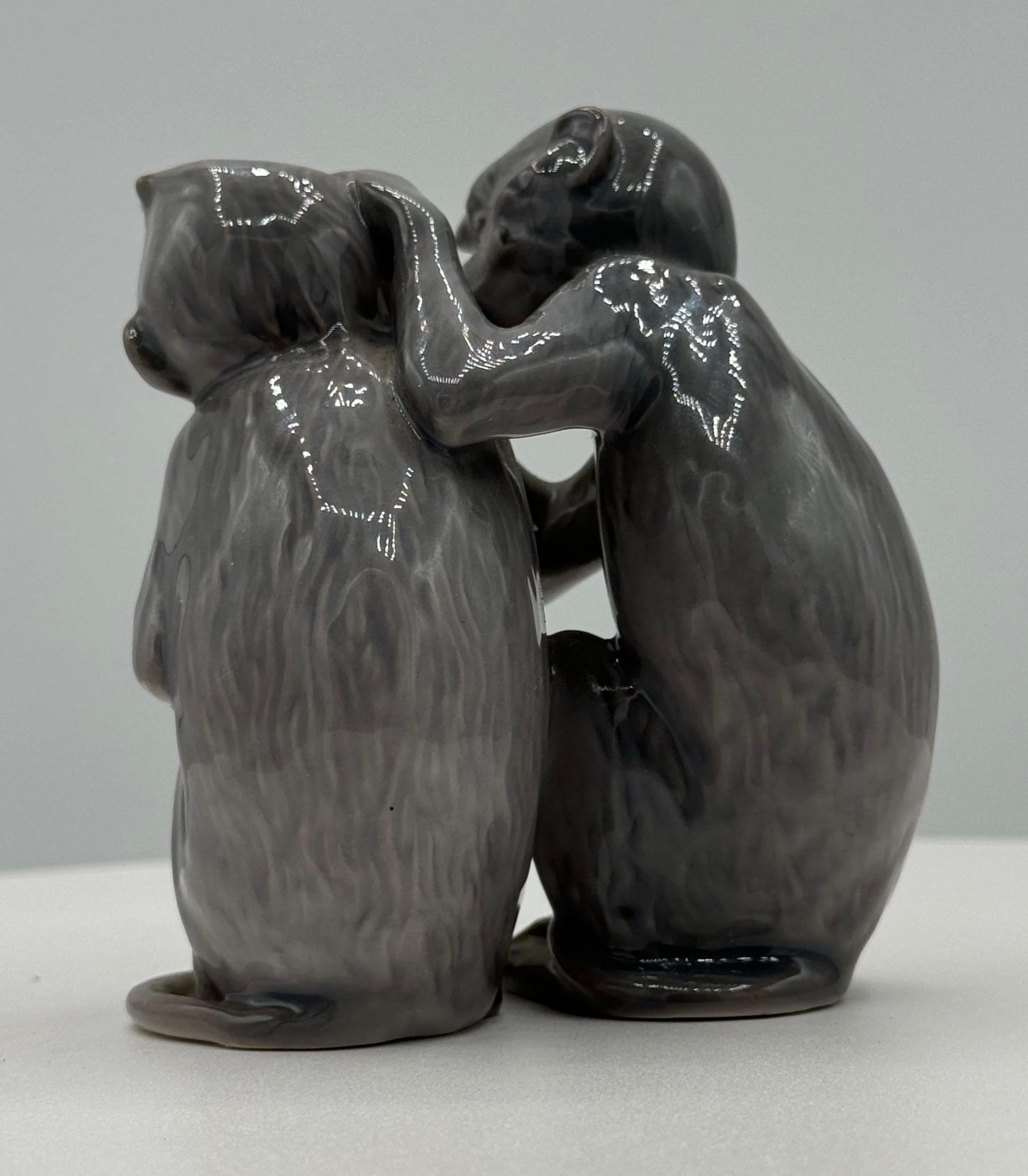 Figuras de mono de porcelana Bing & Grondahl mediados del siglo XX en venta