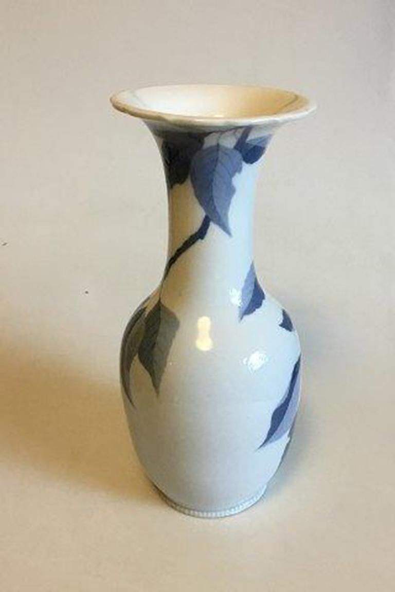 fanny garde vase