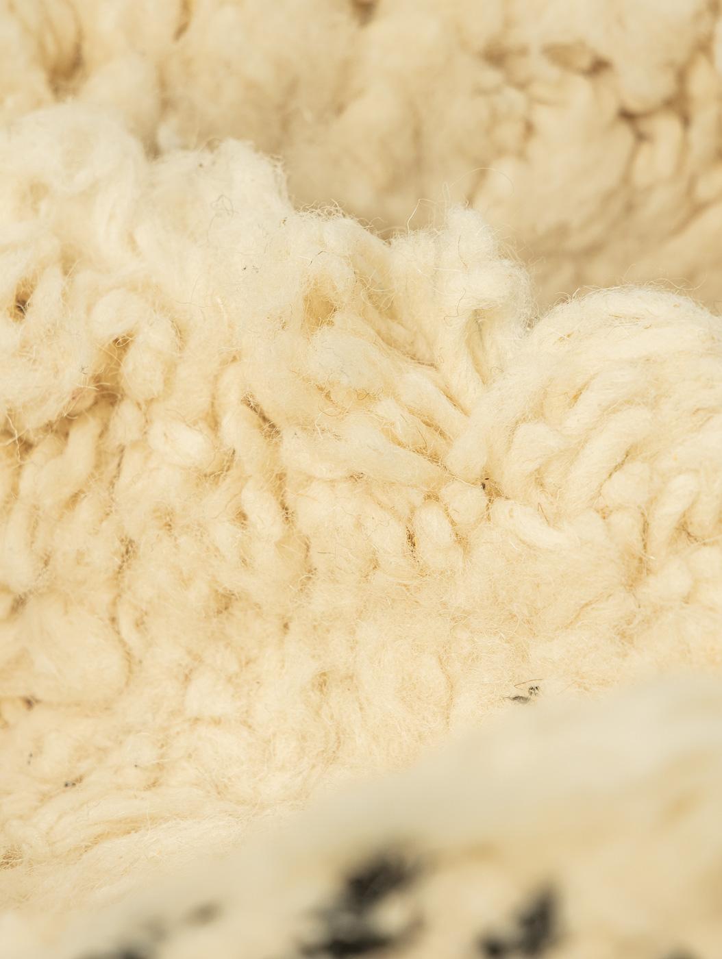 Biographies Moroccan Berber Rug Atlas Mountains Creamy Black Wool In Good Condition For Sale In Neuss, NW
