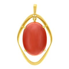Biomorphic 1960s Coral Set Gold Pendant