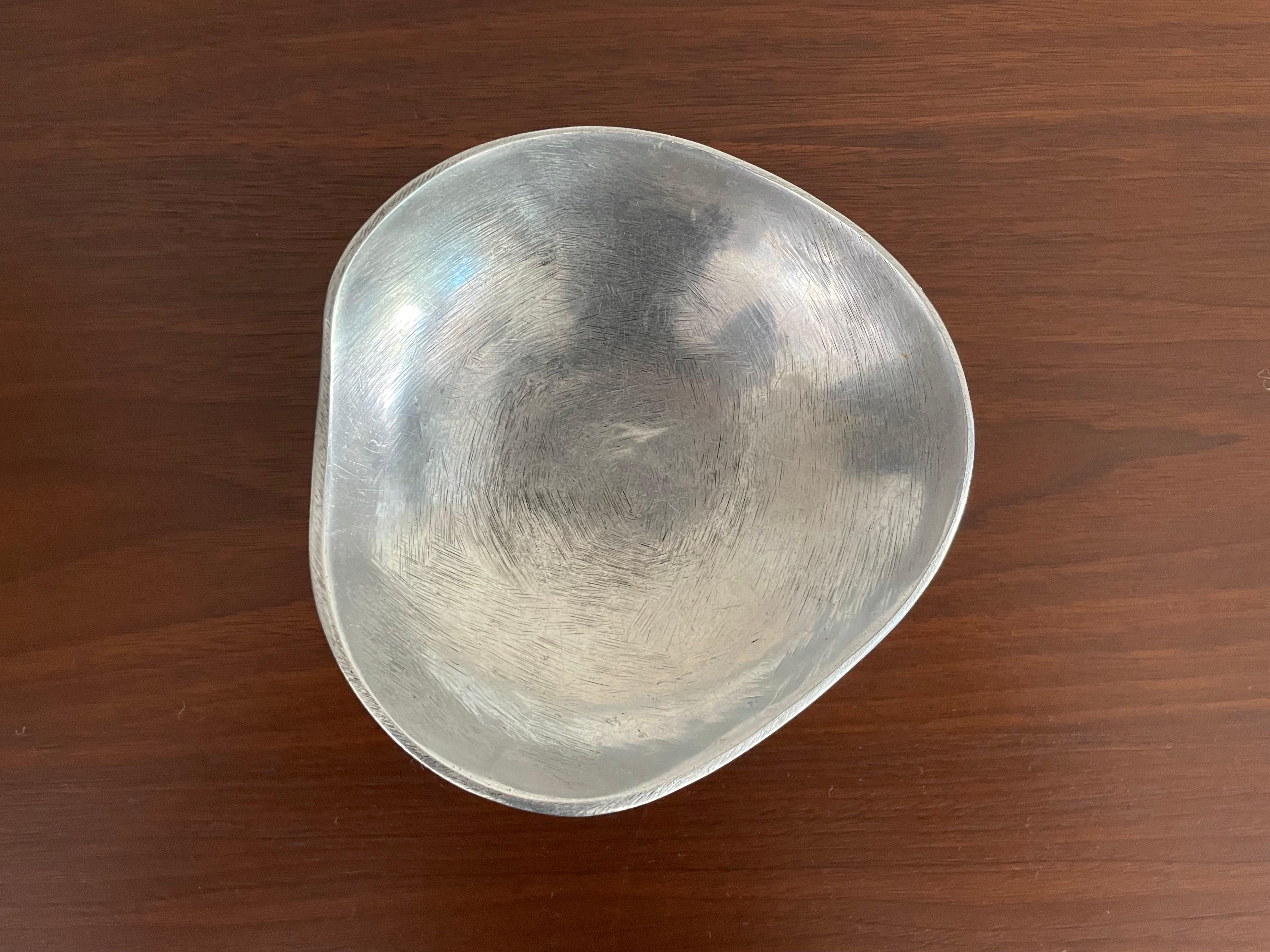 Metalwork Biomorphic Bowl by Bruce C. Fox, 1960s For Sale