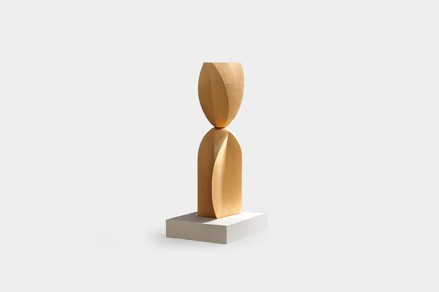 Fait main Sculpture biomorphe en bois sculpté dans le style d'Isamu Noguchi en vente