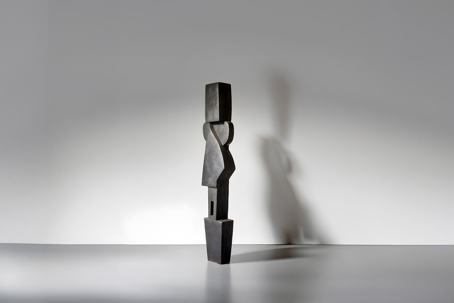 Fait main Sculpture biomorphique en bois sculpté dans le style d'Isamu Noguchi, Force invisible 21  en vente
