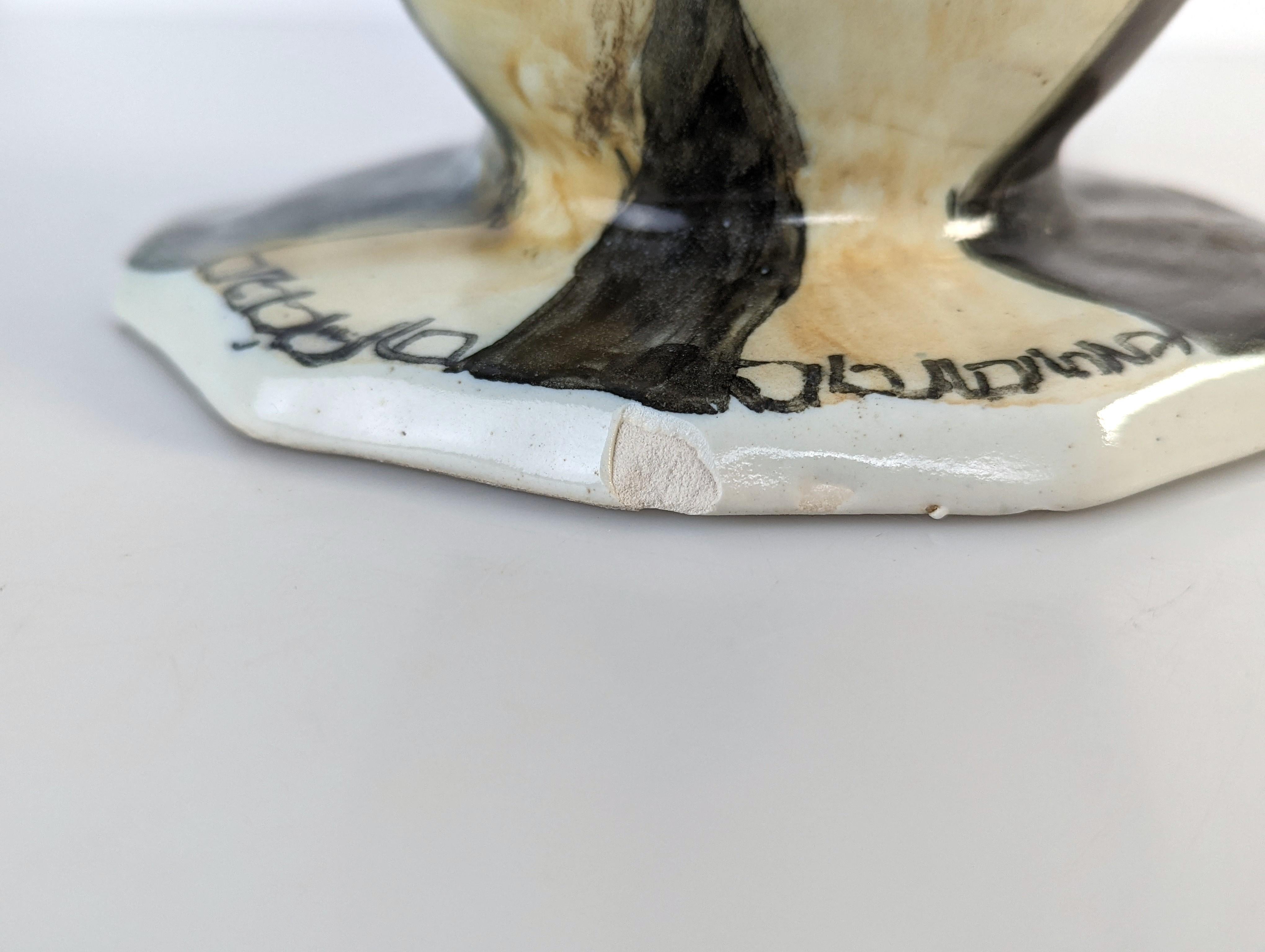 Sculpture biomorphique en céramique de forme féminine Vase Style moderne Europe 20e siècle en vente 1