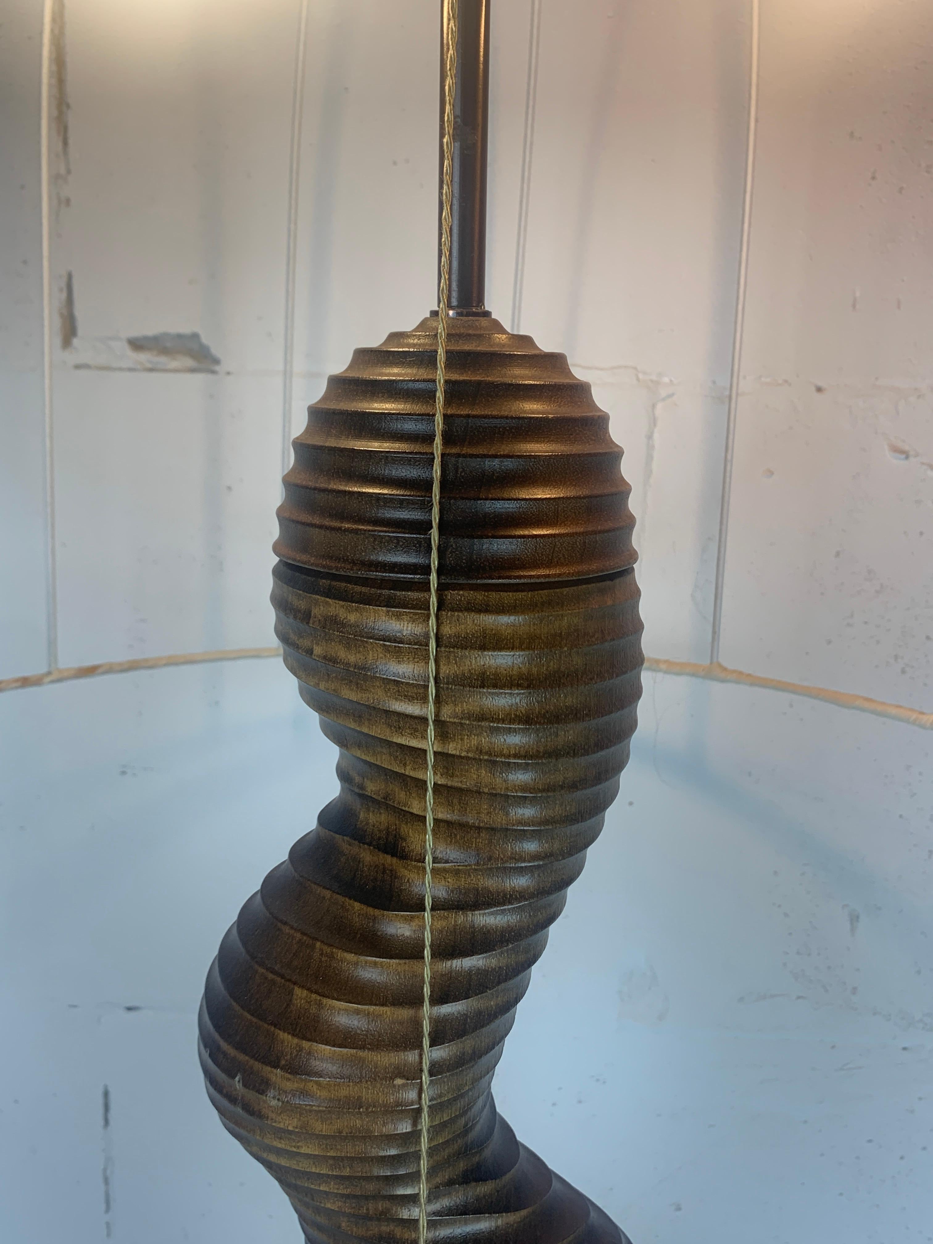 Lámpara de pie Biomorphic curvy wavy de Temde, Suiza Años 60 en venta 3