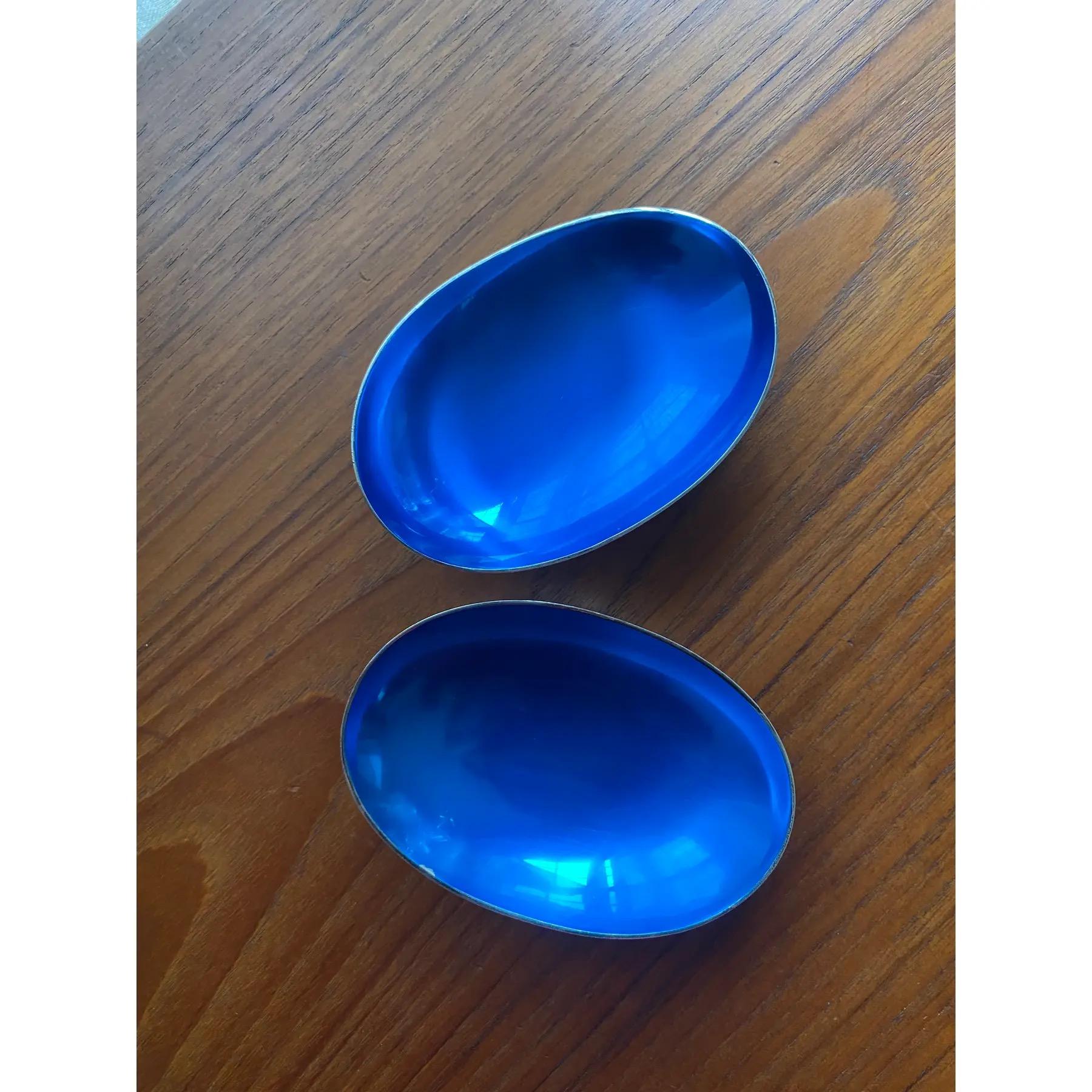 Biomorphic Enameled Silverplate Bowls on Tripod Legs (Denmark), A Pair For Sale 2