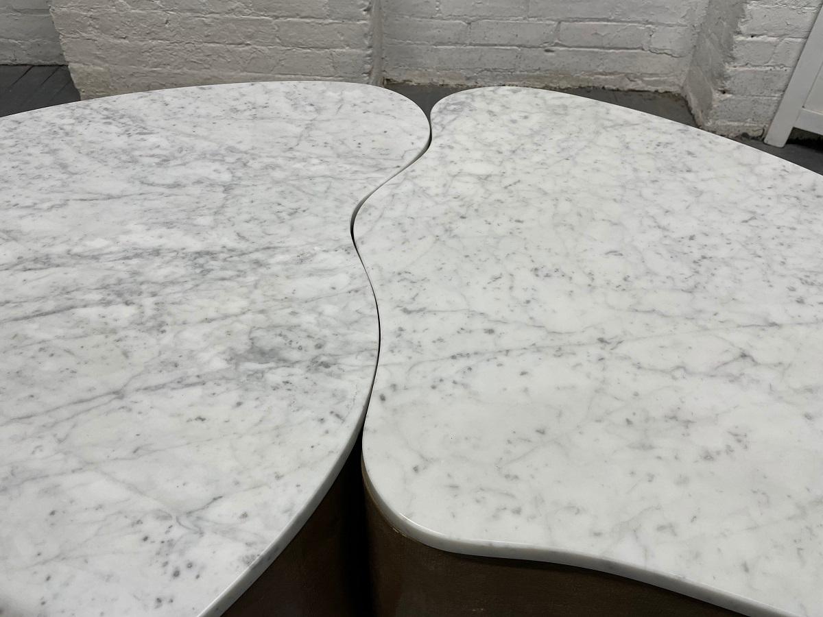 Biomorphic Grasscloth and Carrara Marble-Top Coffee Table In Good Condition For Sale In New York, NY