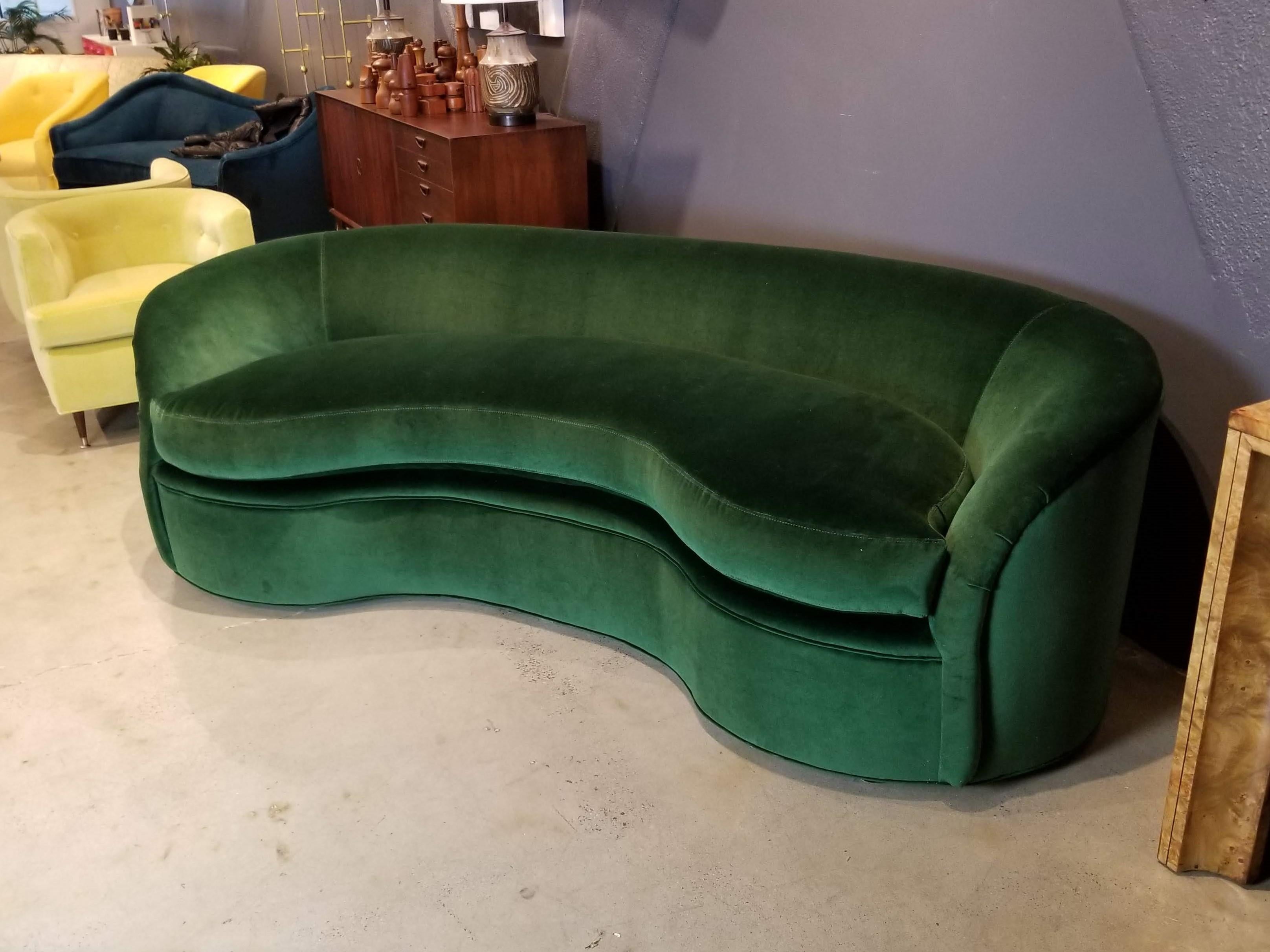 kelly green velvet sofa