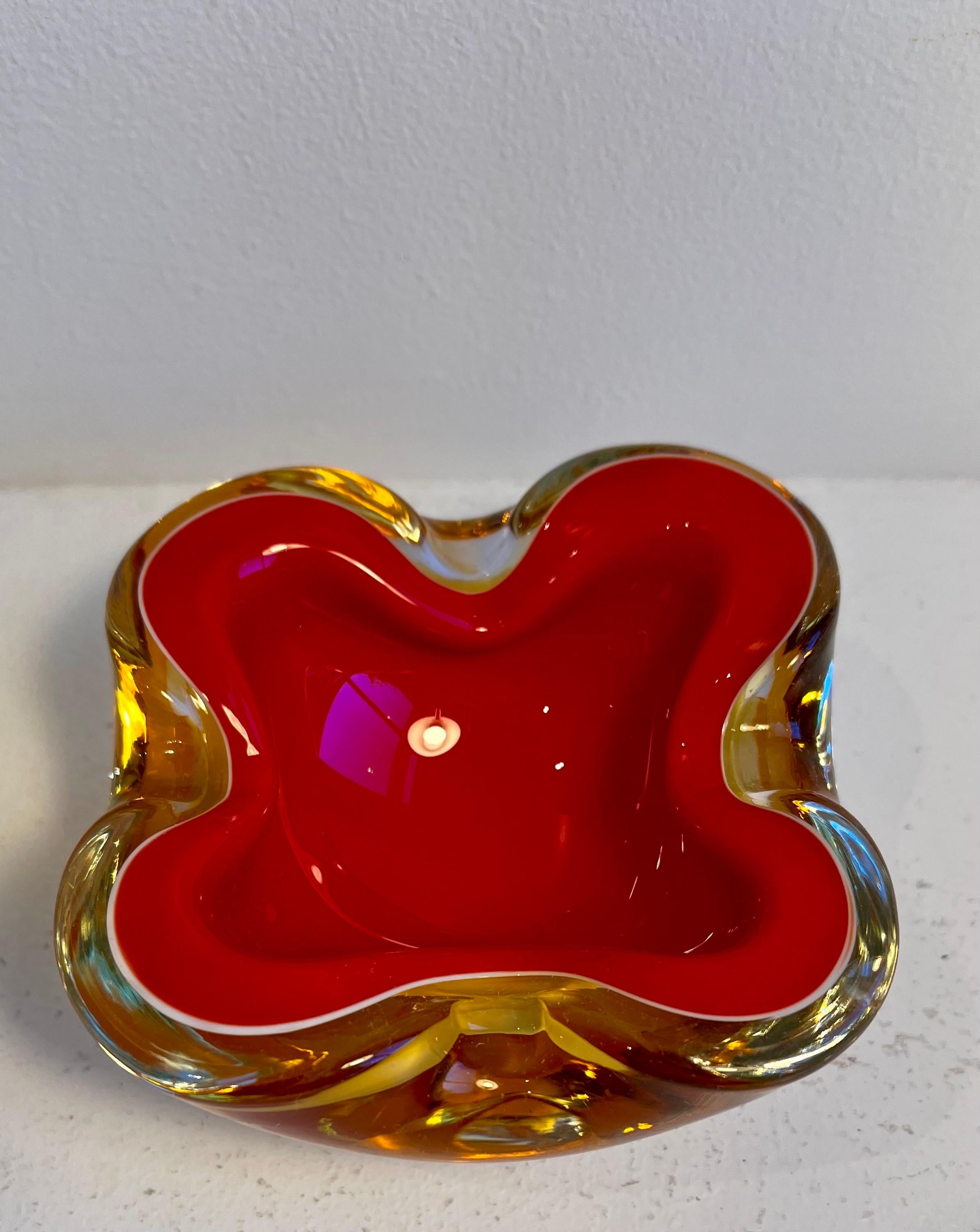 Biomorphic Murano Red, White and Amber Glass Vessel, circa 1970 4