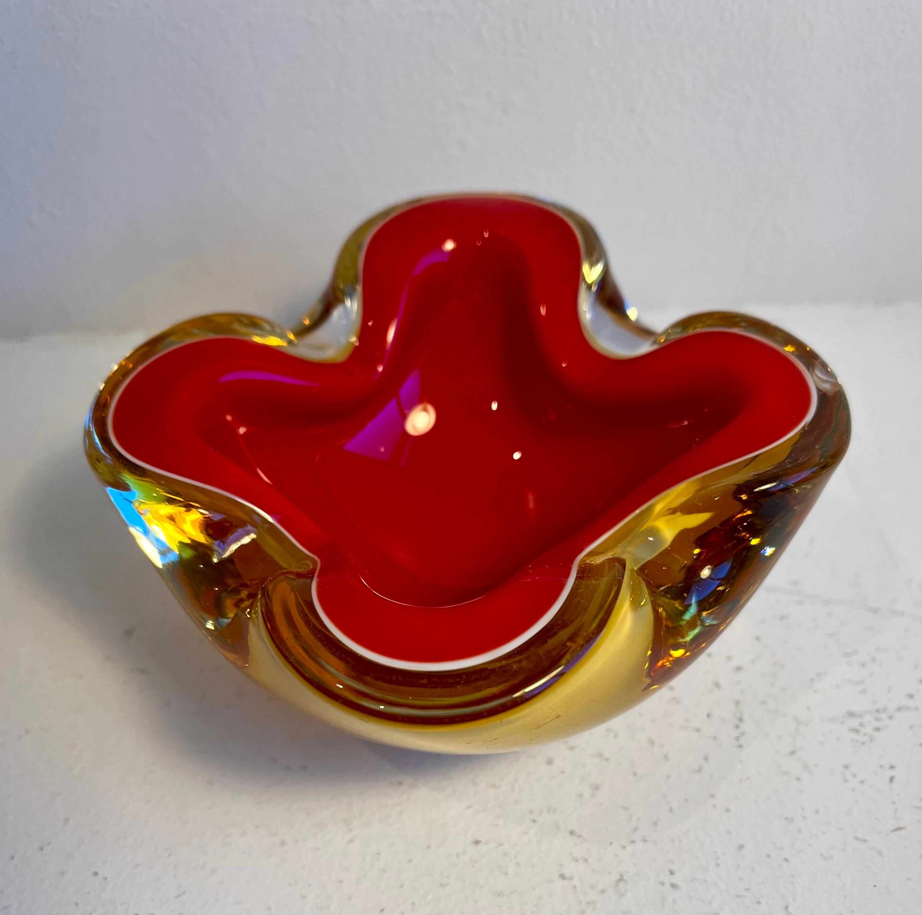 Biomorphic Murano Red, White and Amber Glass 
Bowl or Ashtray
Murano, Venice, Italy, circa 1970

