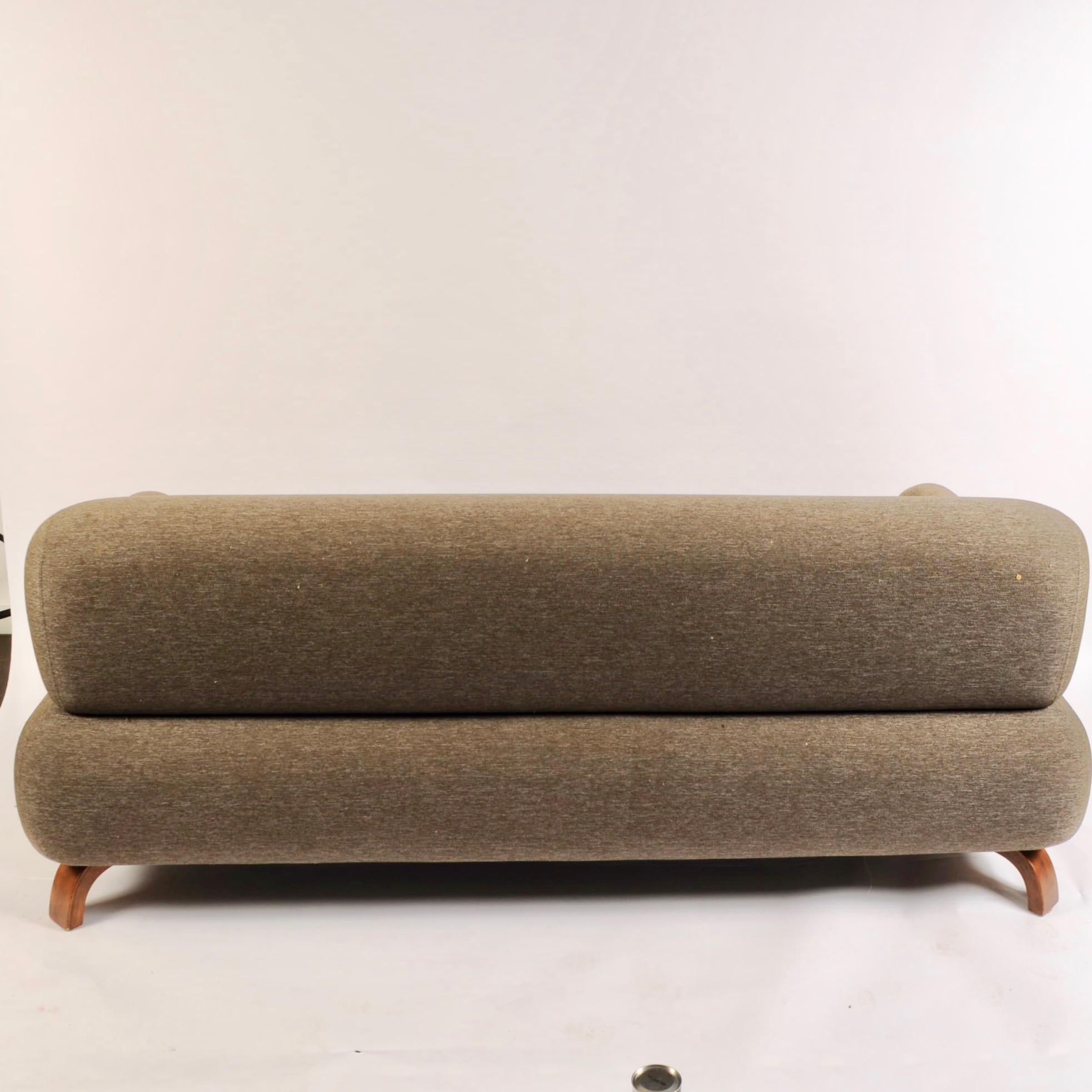 Biomorphic Sofa 3