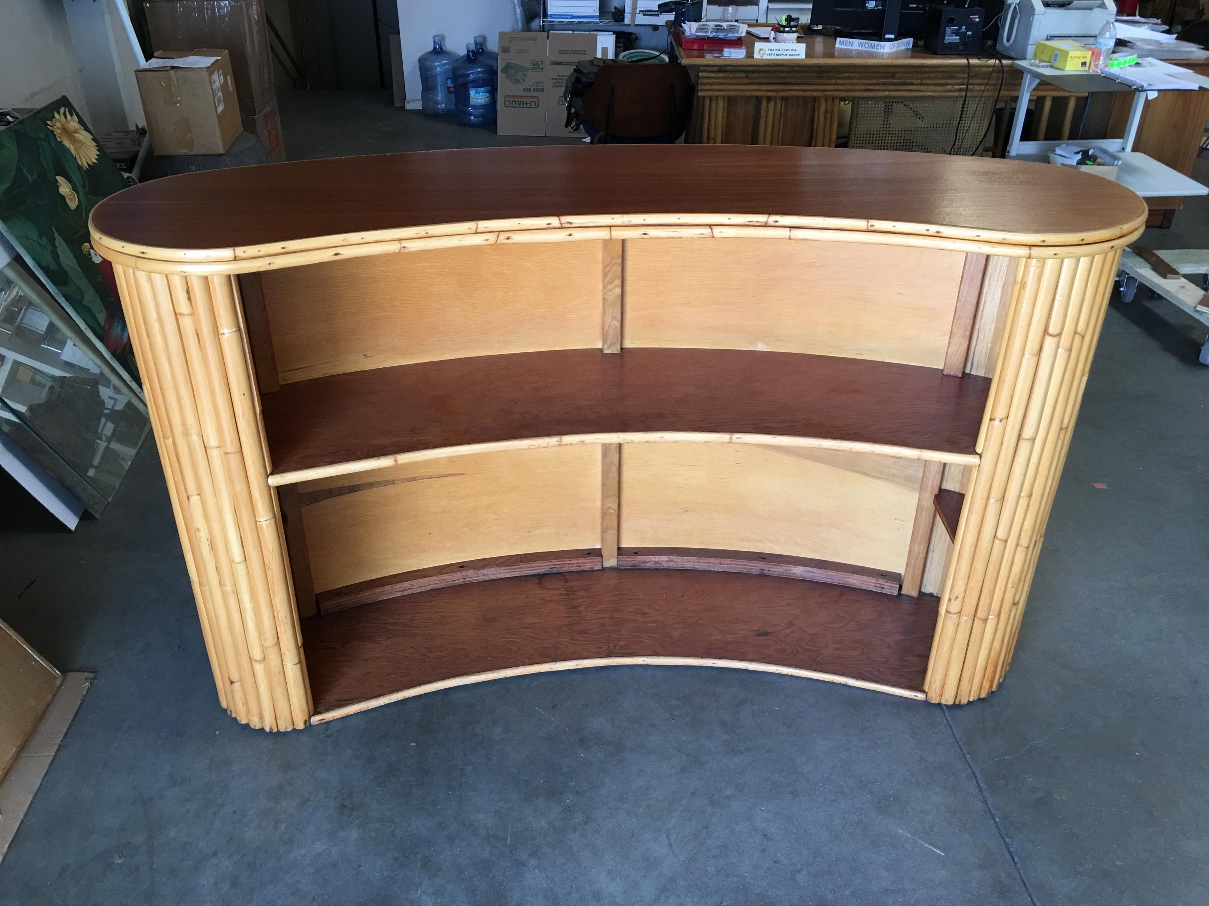 Curved Stacked Rattan Bar with Mahogany Front & Top In Excellent Condition In Van Nuys, CA
