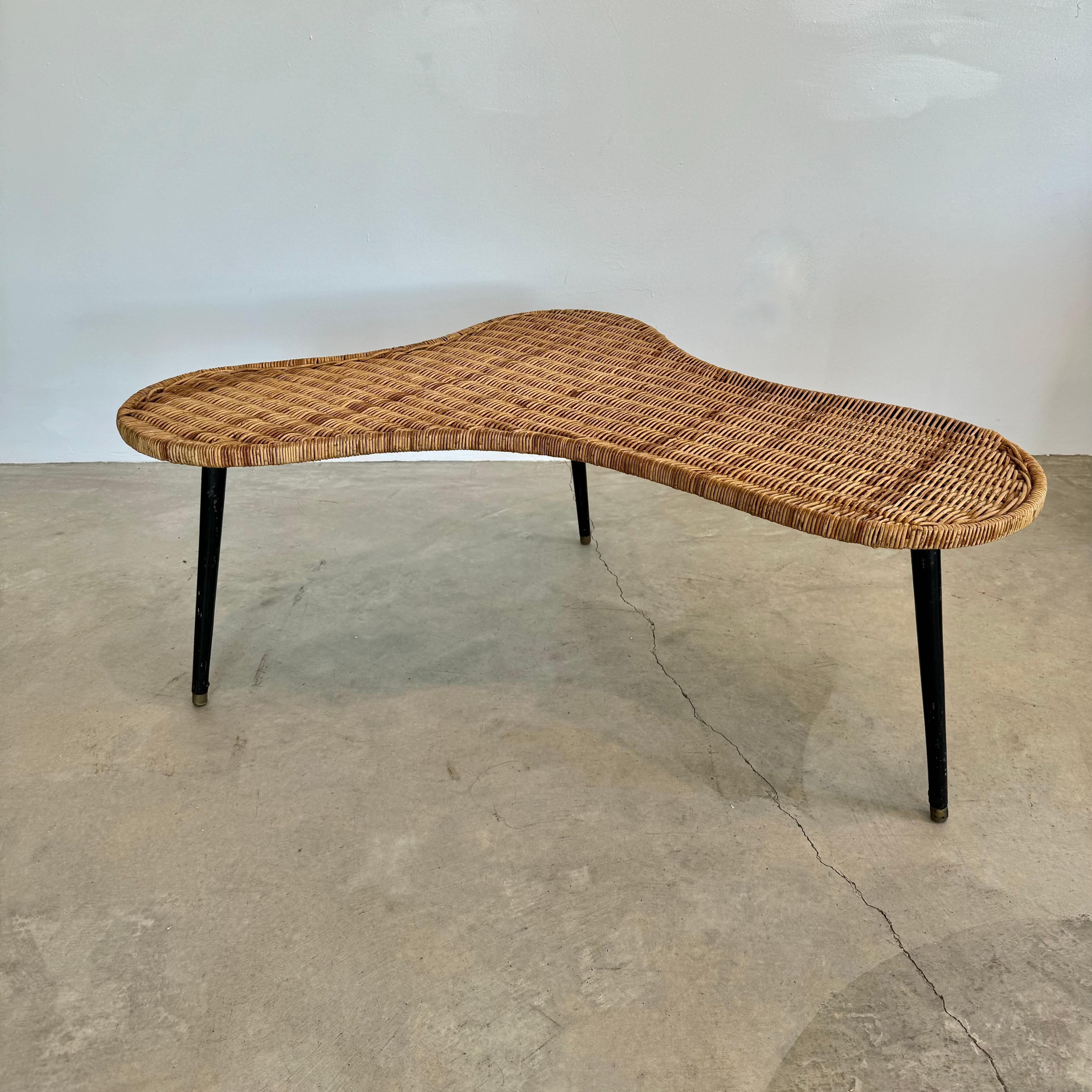 Biomorphic Wicker and Iron Coffee Table, 1950s France For Sale 8