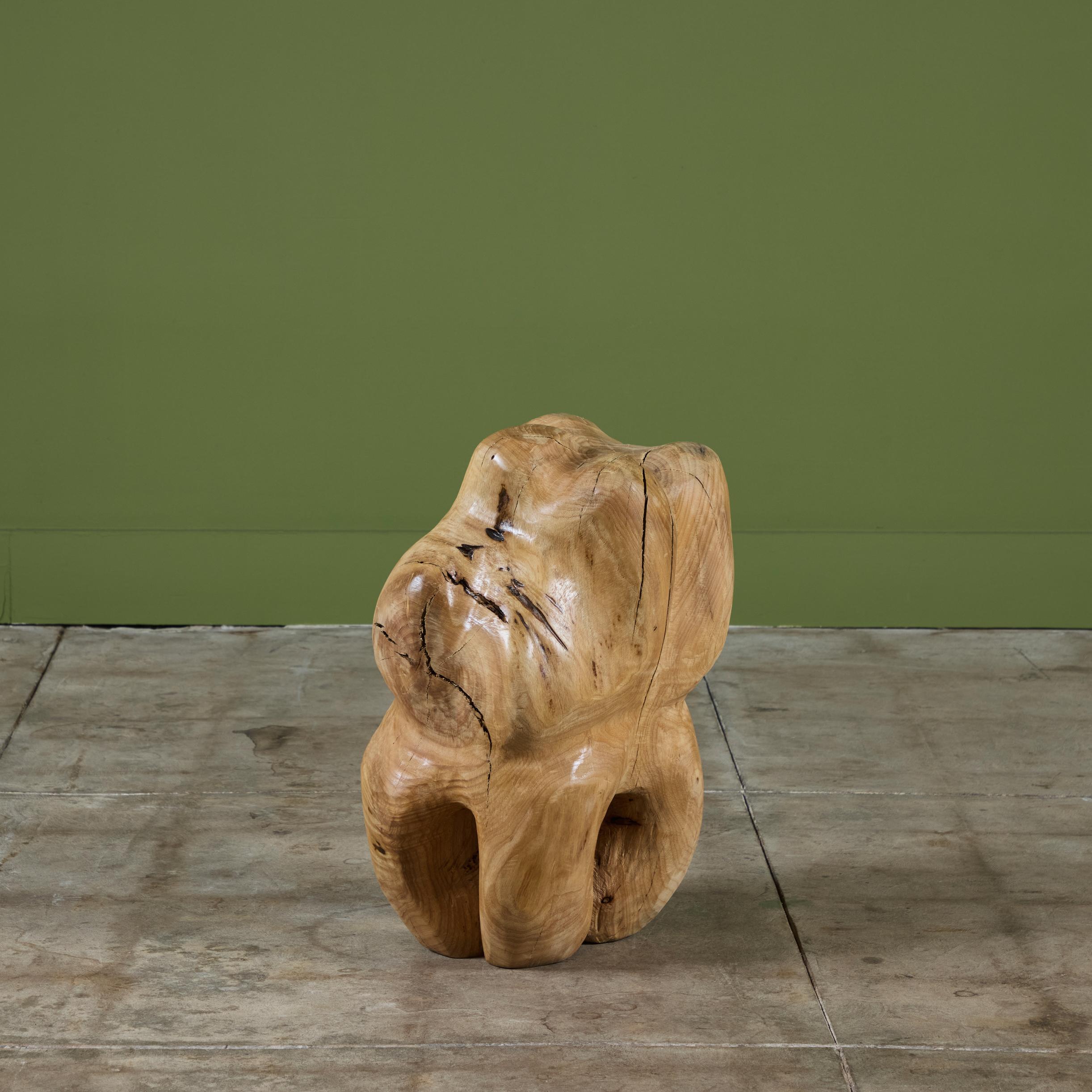 Organico moderno Scultura biomorfa di Wood in vendita