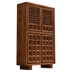 Biosca Brutalist Highboard in Stained Pine