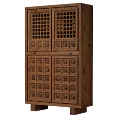 Biosca Brutalist Highboard in Stained Pine