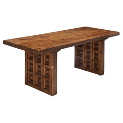 Biosca Dining Table in Stained Pine 