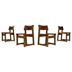 Set di 4 sedie Biosca in legno di pino e pelle color cognac, Spagna, anni '60