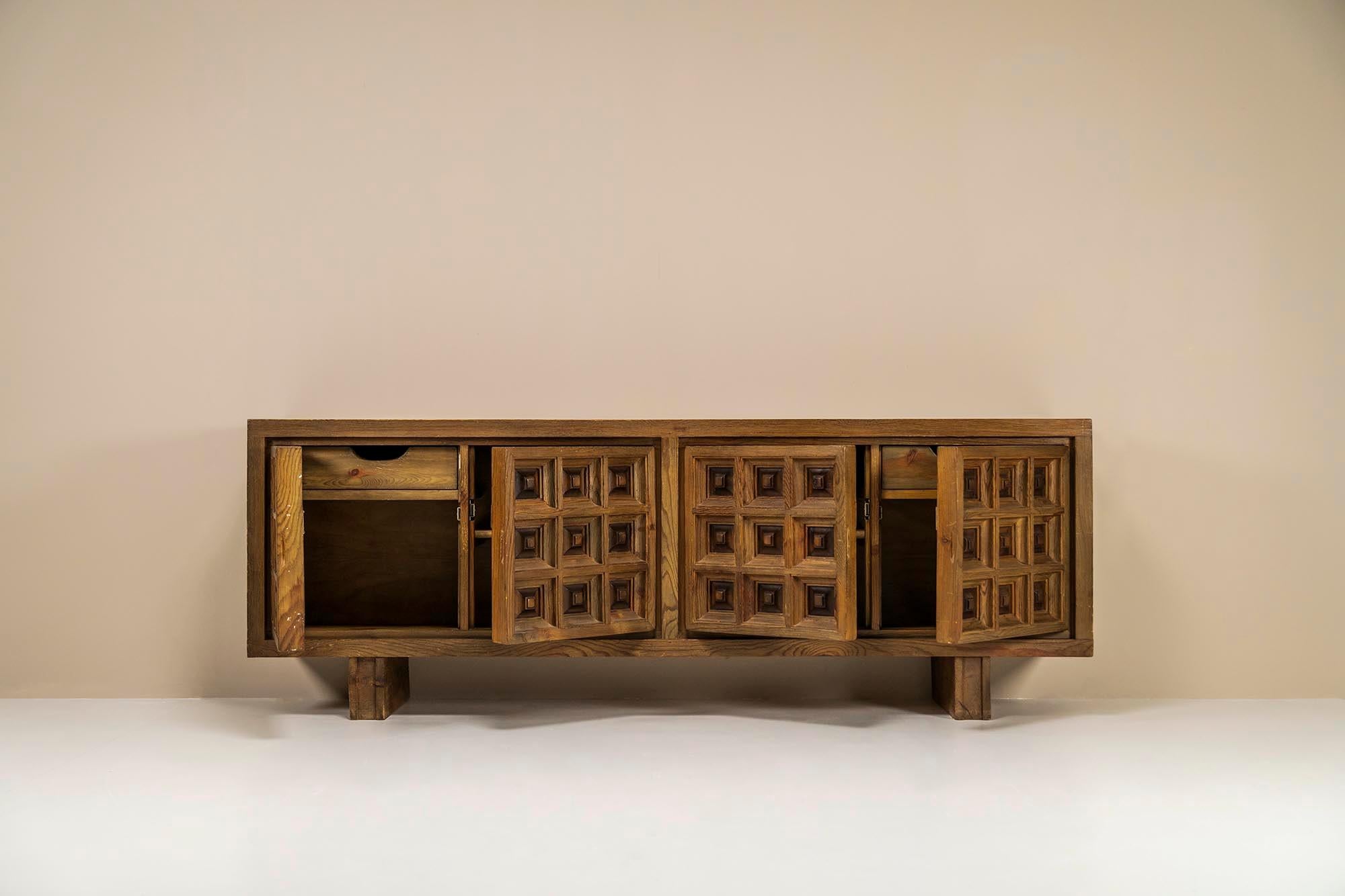 Mid-Century Modern Biosca Sideboard in Stained Pine, Spain 1960s For Sale