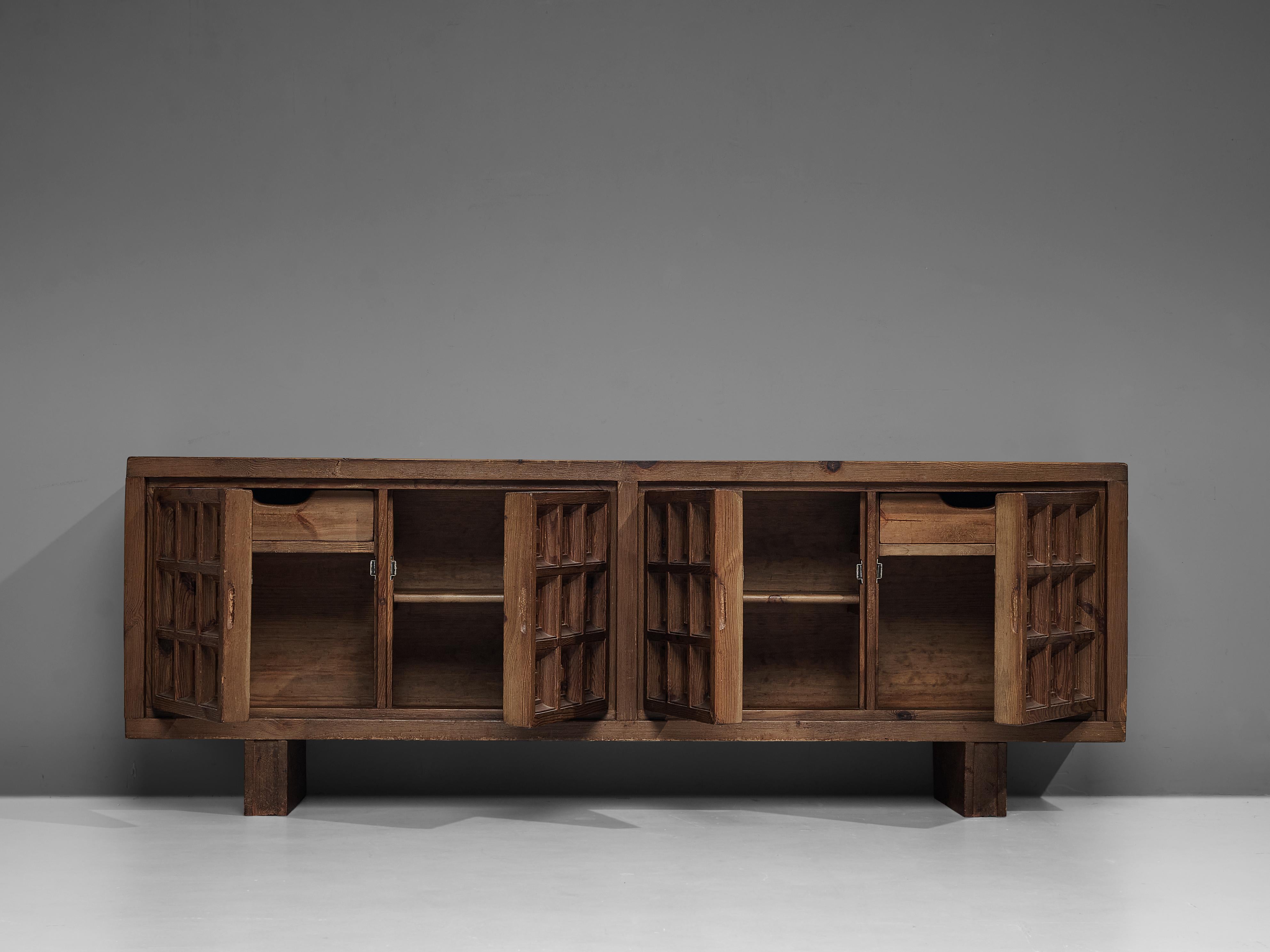 Biosca Spanish Sideboard in Stained Pine  6