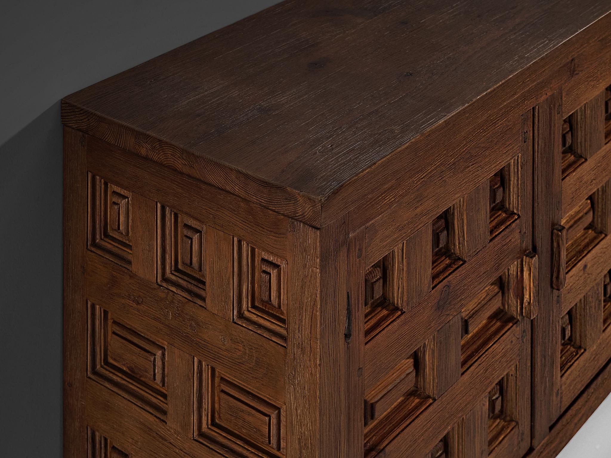 Spanisches Biosca-Sideboard aus gebeiztem Kiefernholz 6