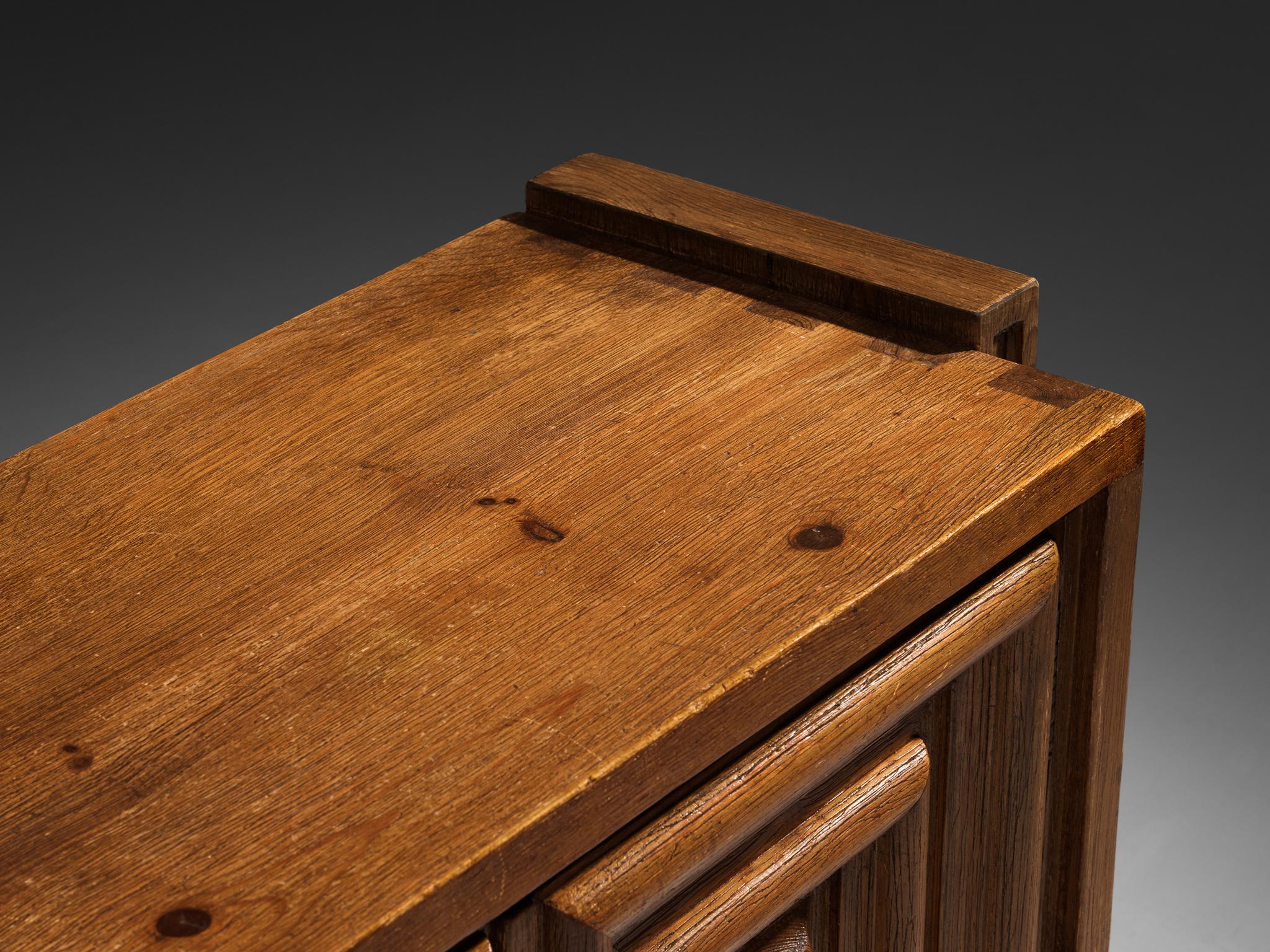 Biosca Spanish Sideboard in Stained Pine 3