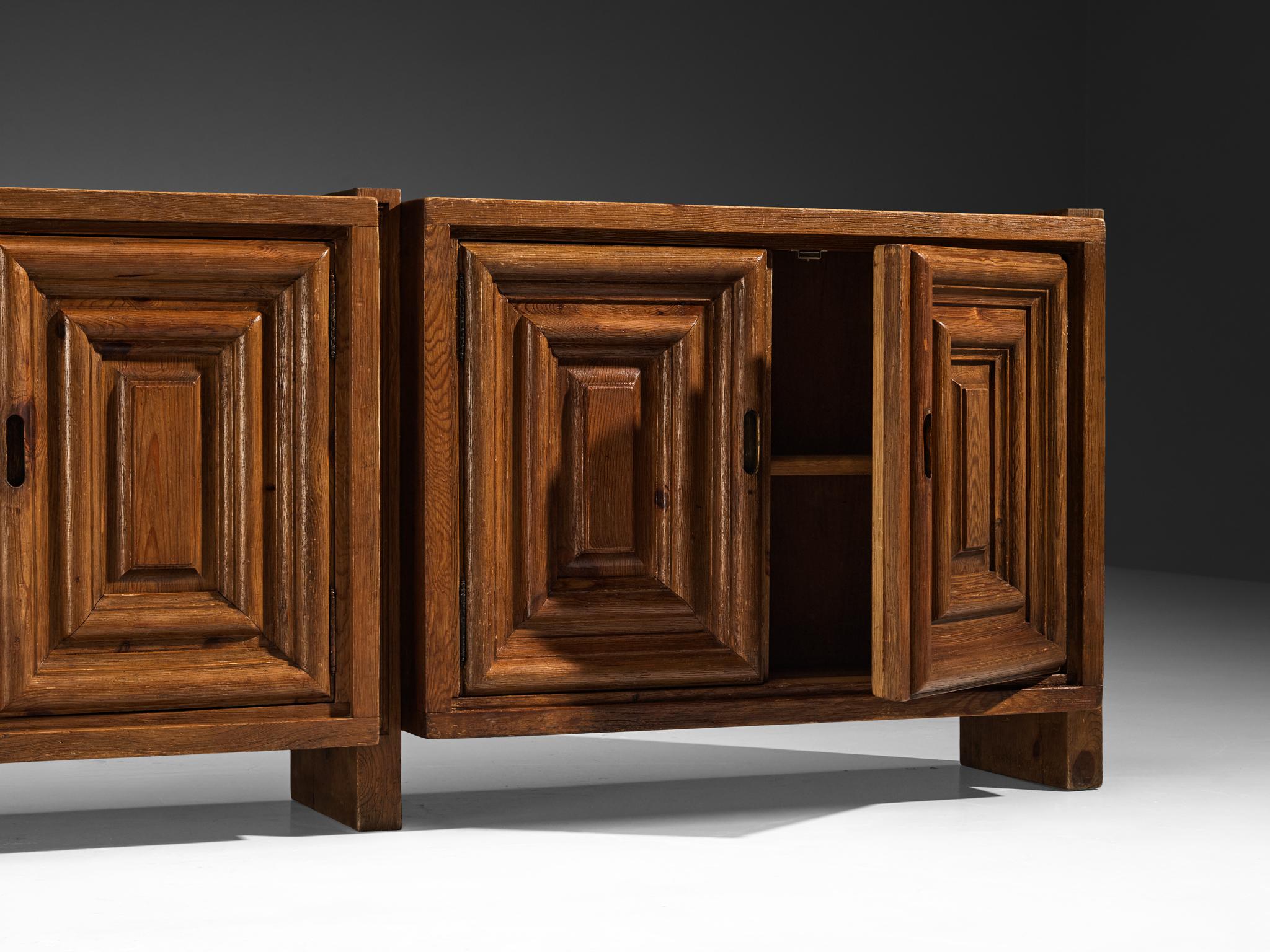 Biosca Spanish Sideboard in Stained Pine 4