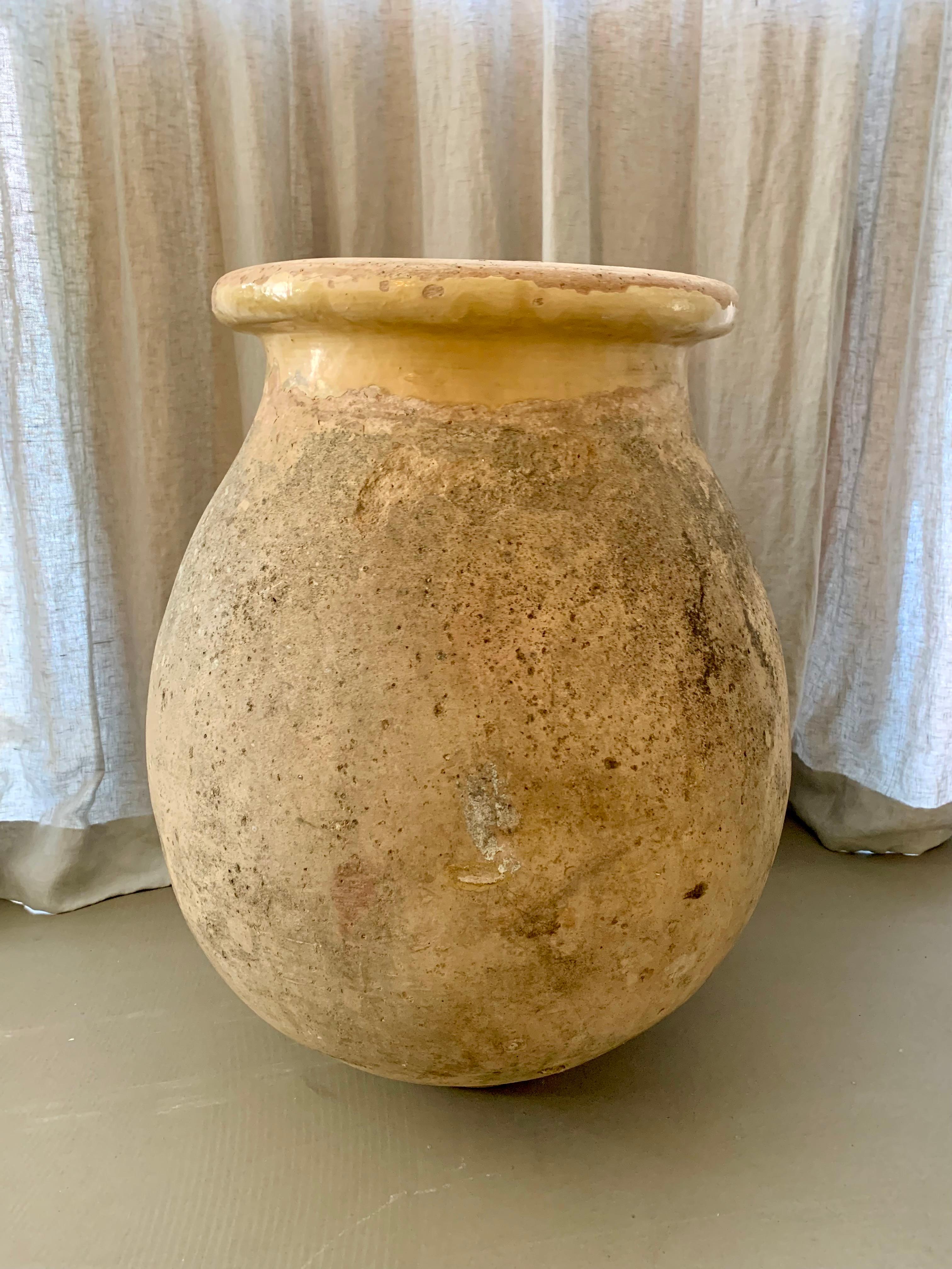 French Biot Pot - Jar
