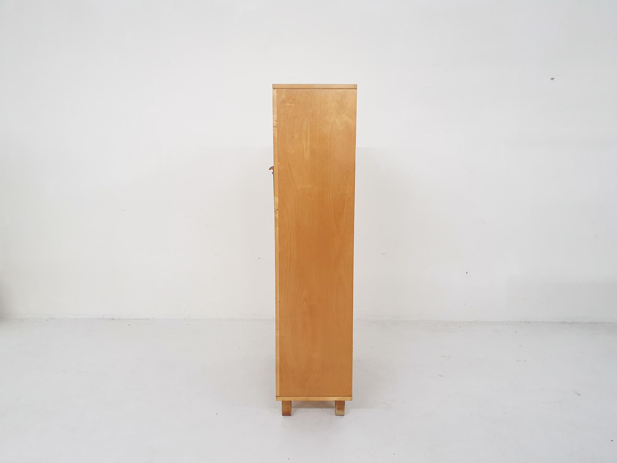 Birch cabinet model BB04 by Cees Braakman for Pastoe, The Netherlands 1952 For Sale 1