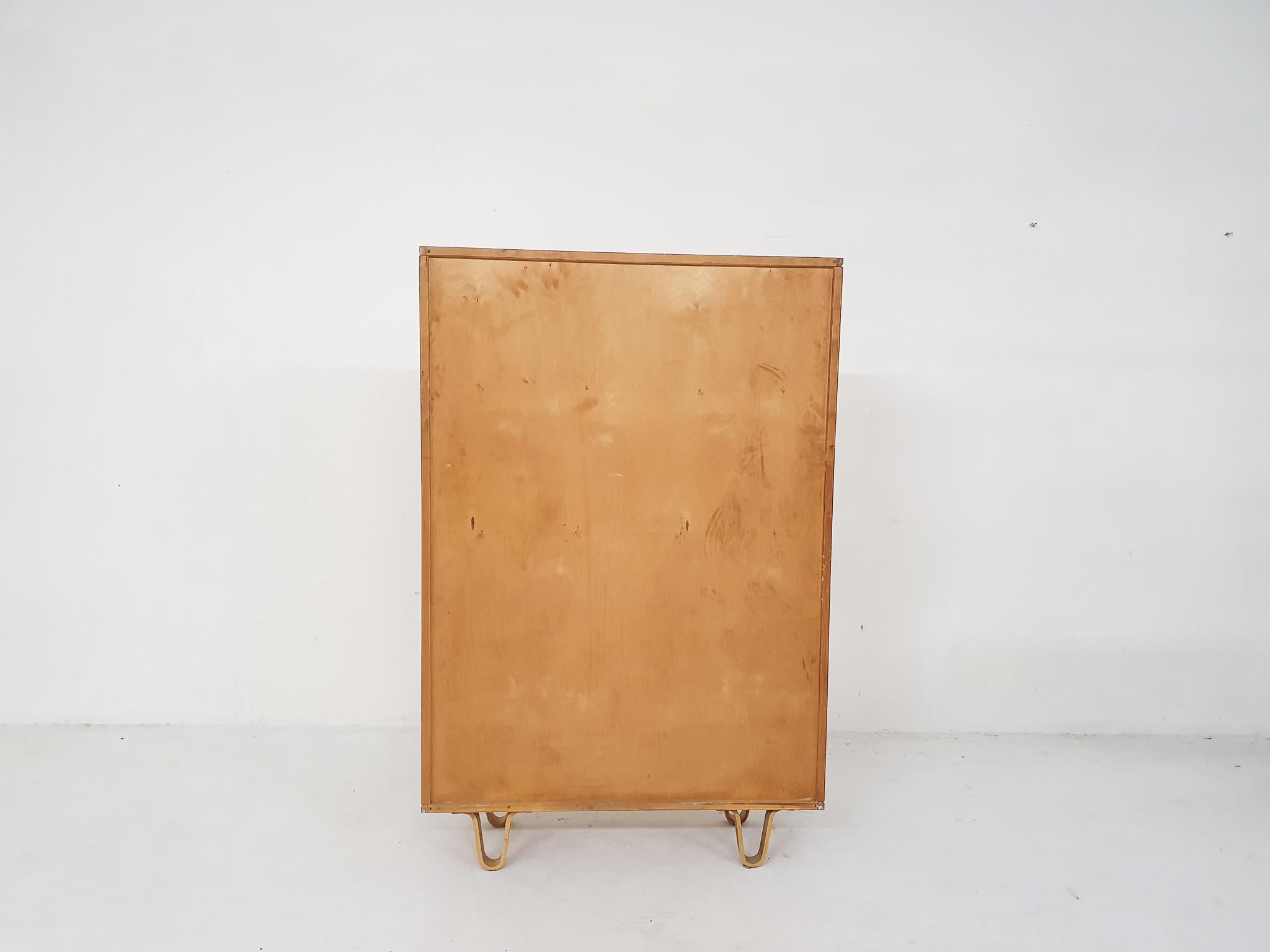Birch cabinet model BB04 by Cees Braakman for Pastoe, The Netherlands 1952 For Sale 2
