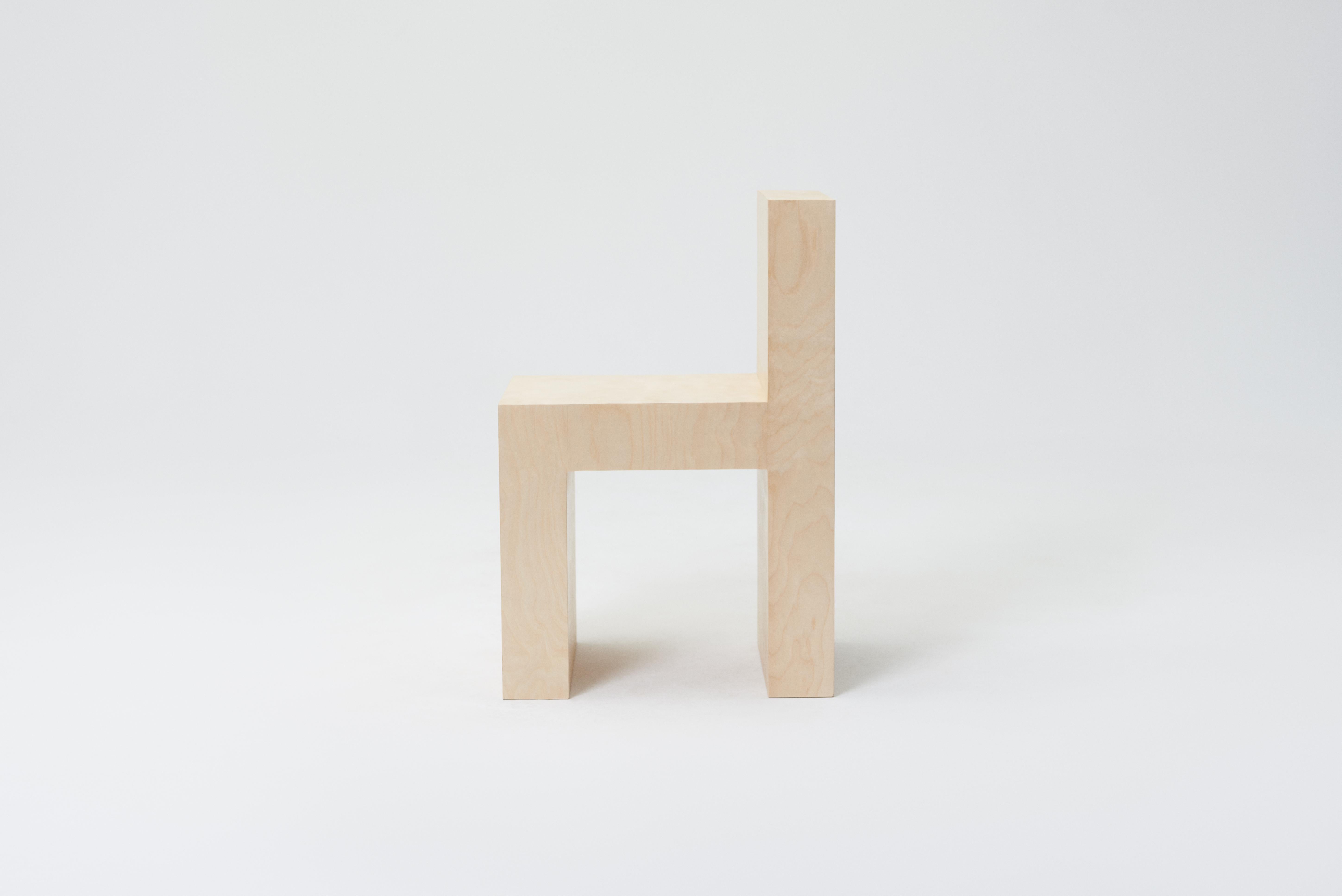 Lituanien Chaise en bouleau de Petra Madalena en vente