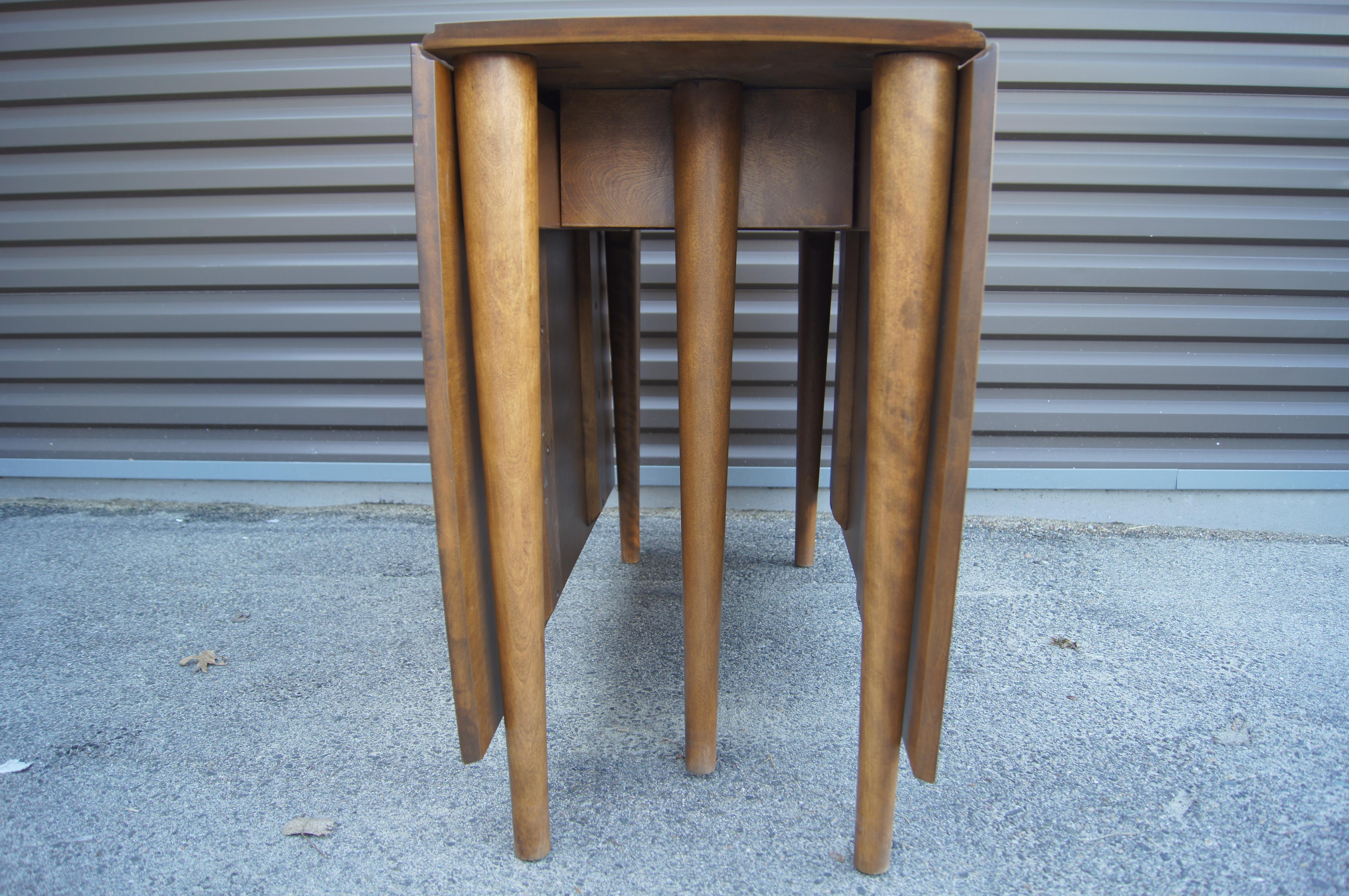 conant ball dining table