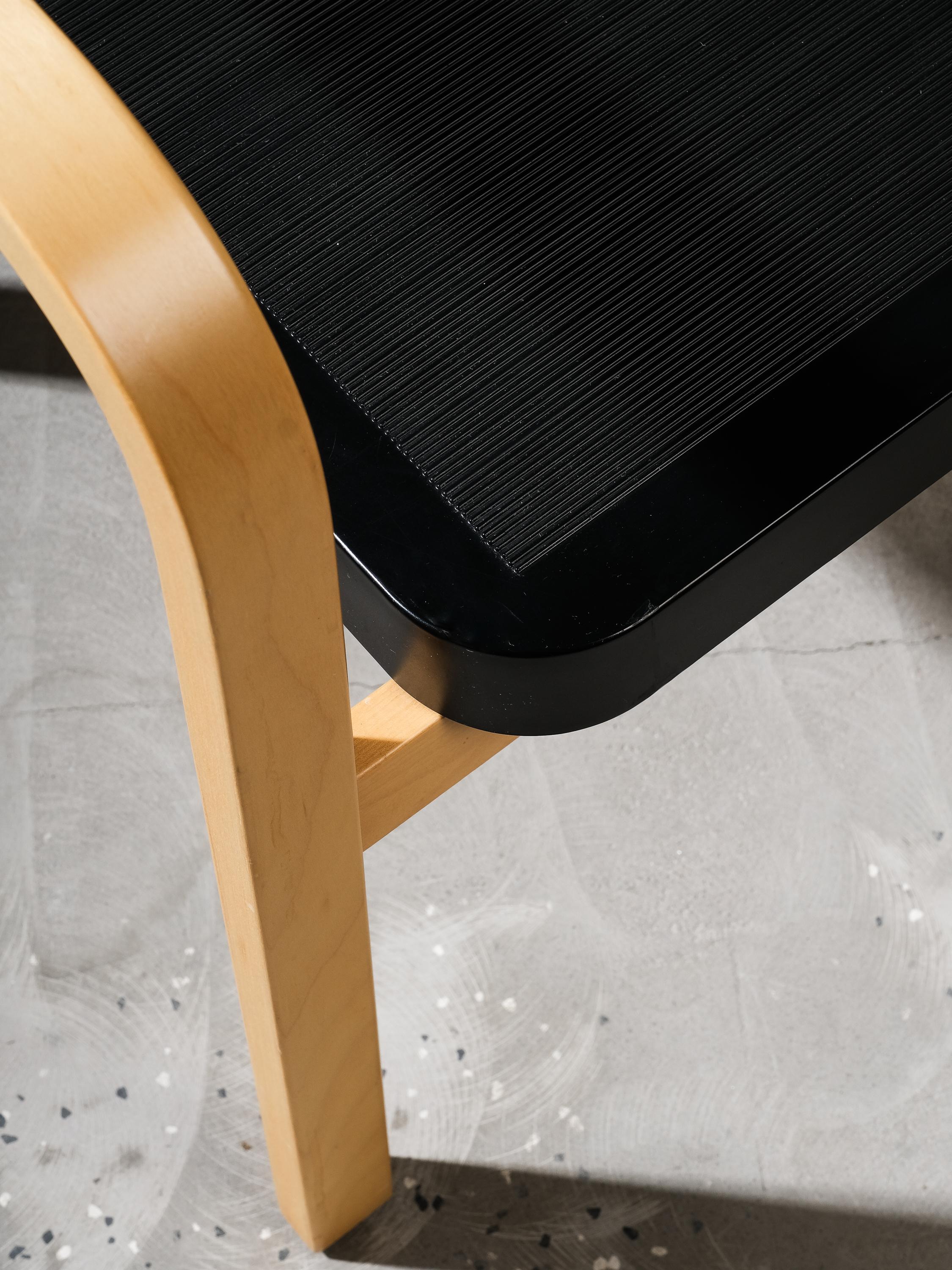 Birch & Plastic Armchairs Model 420 by Ben af Schultén for Artek In Good Condition In Karis, Nyland