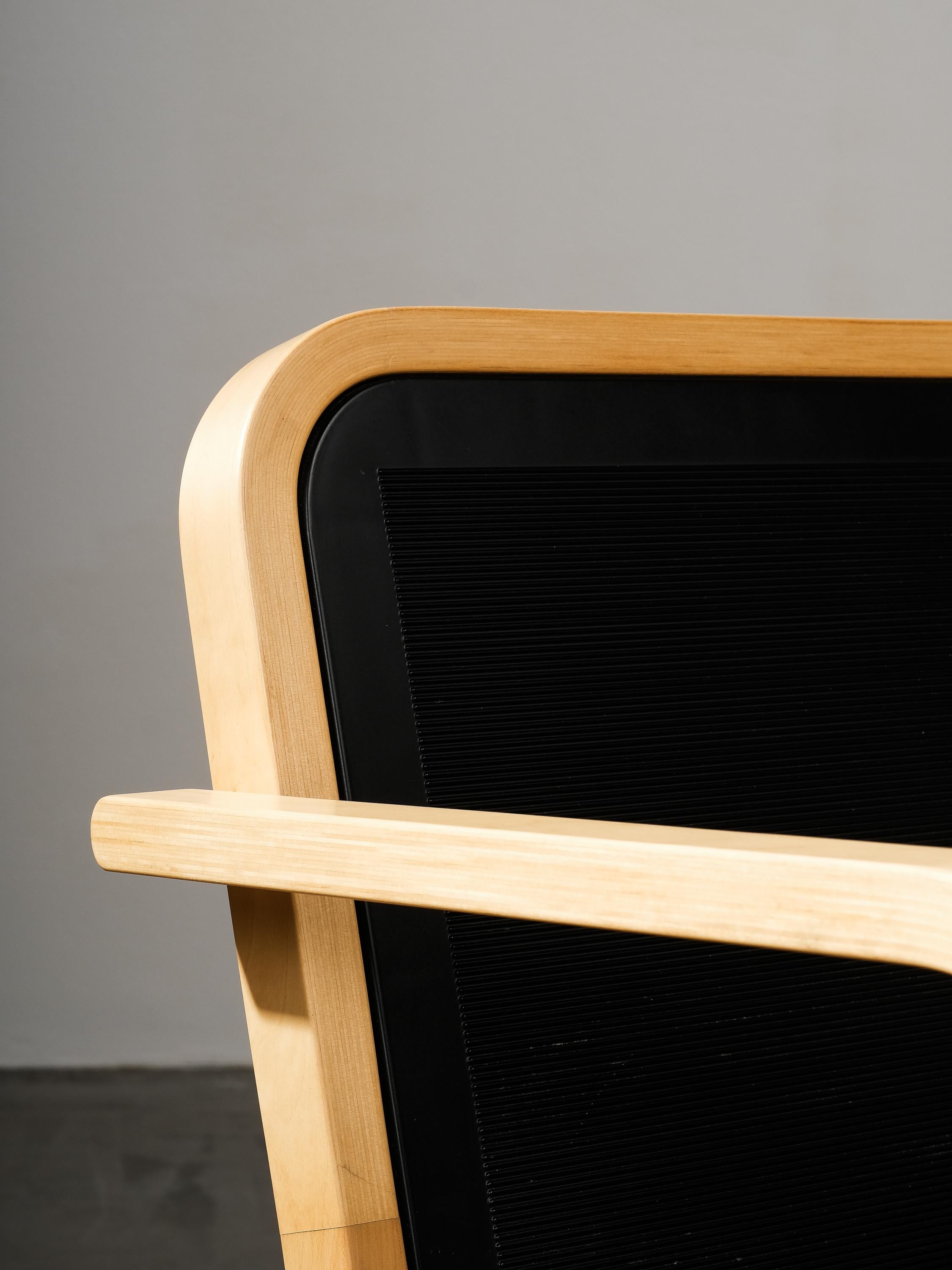 Late 20th Century Birch & Plastic Armchairs Model 420 by Ben af Schultén for Artek
