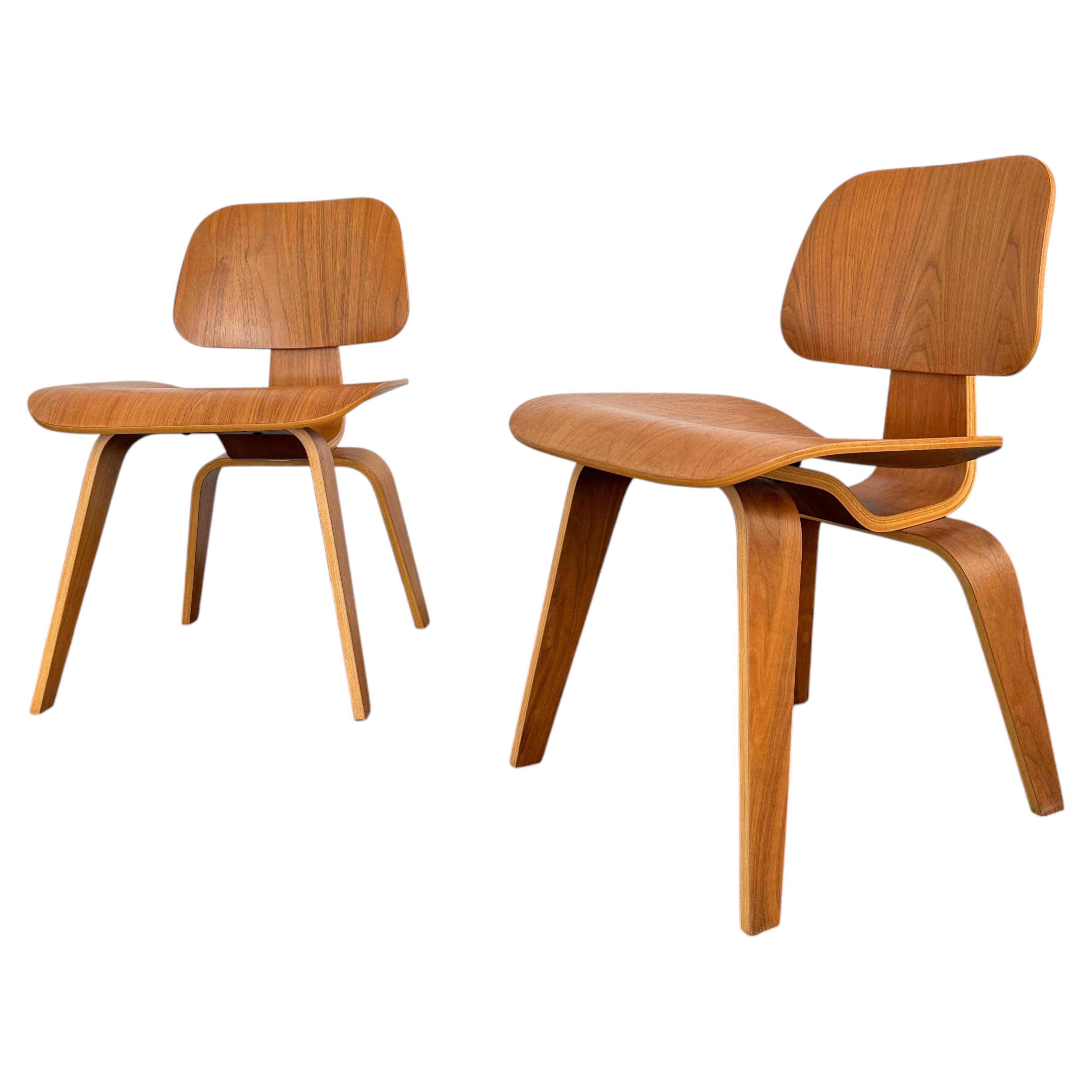 Birch Ply DCW Chairs By Eames For Herman Miller For Sale